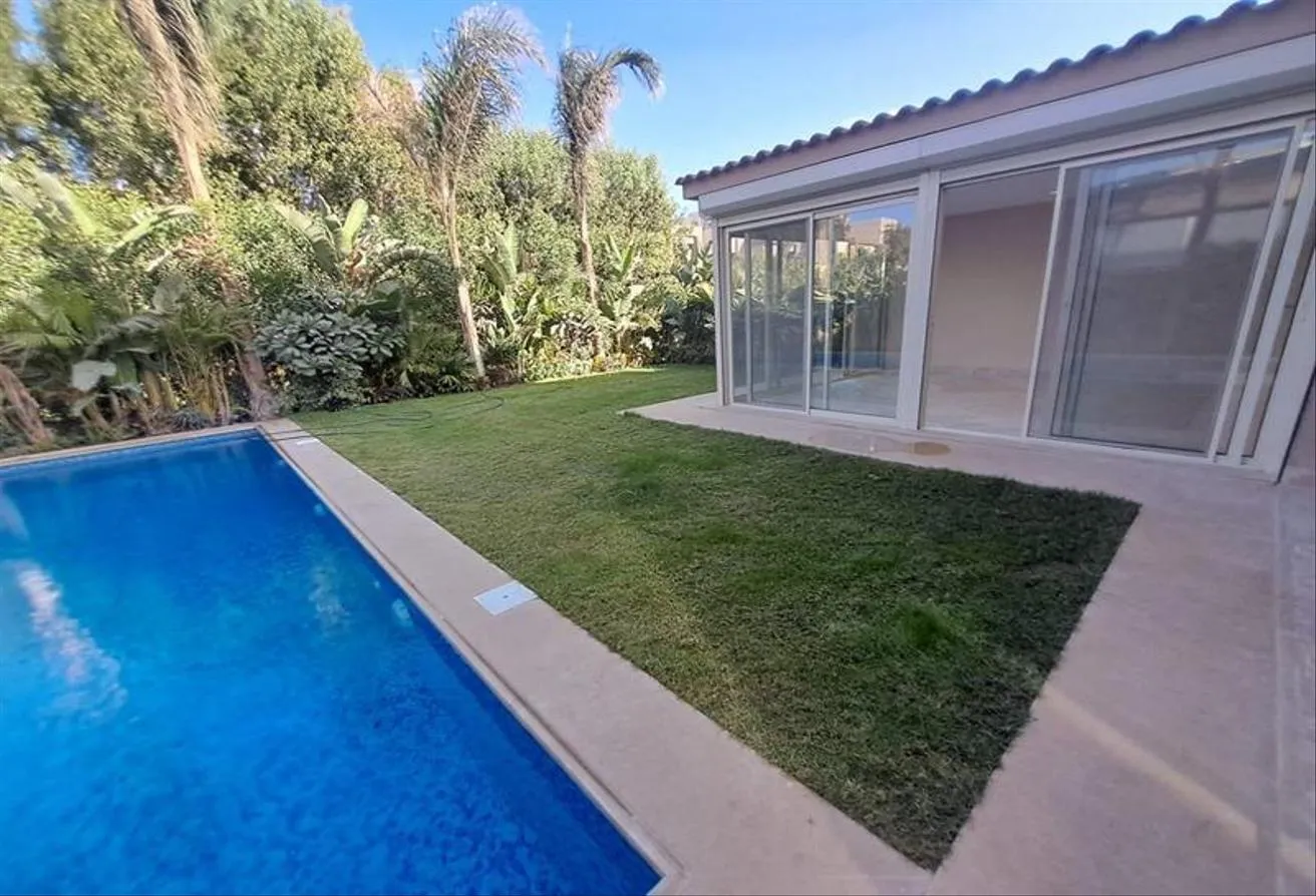 Rent in Palm Hills October: Separate Villa Semi Furnish For Rent in Palm Hills