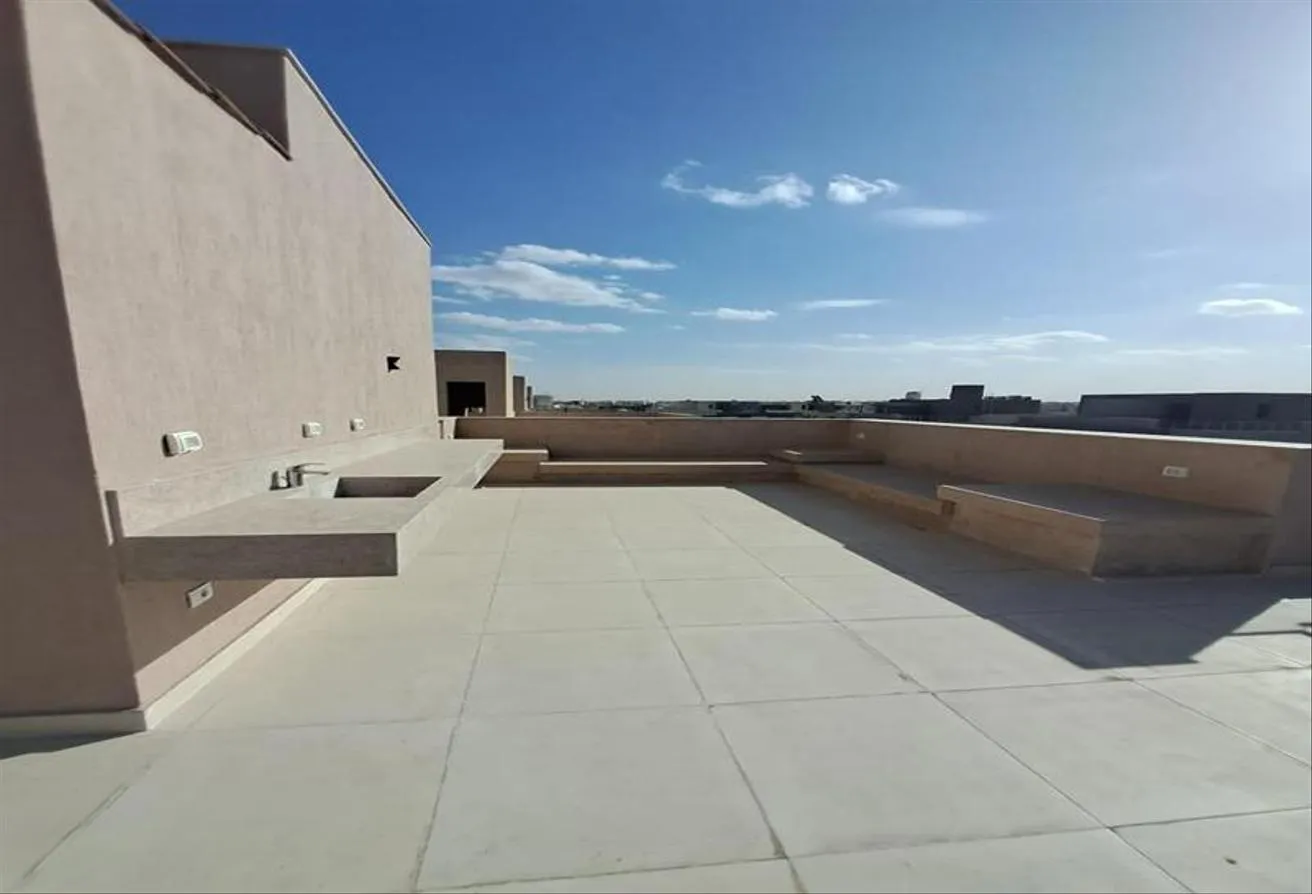 Sale in Palm Hills October: Finished garden apartment in PX 8 yrs installments