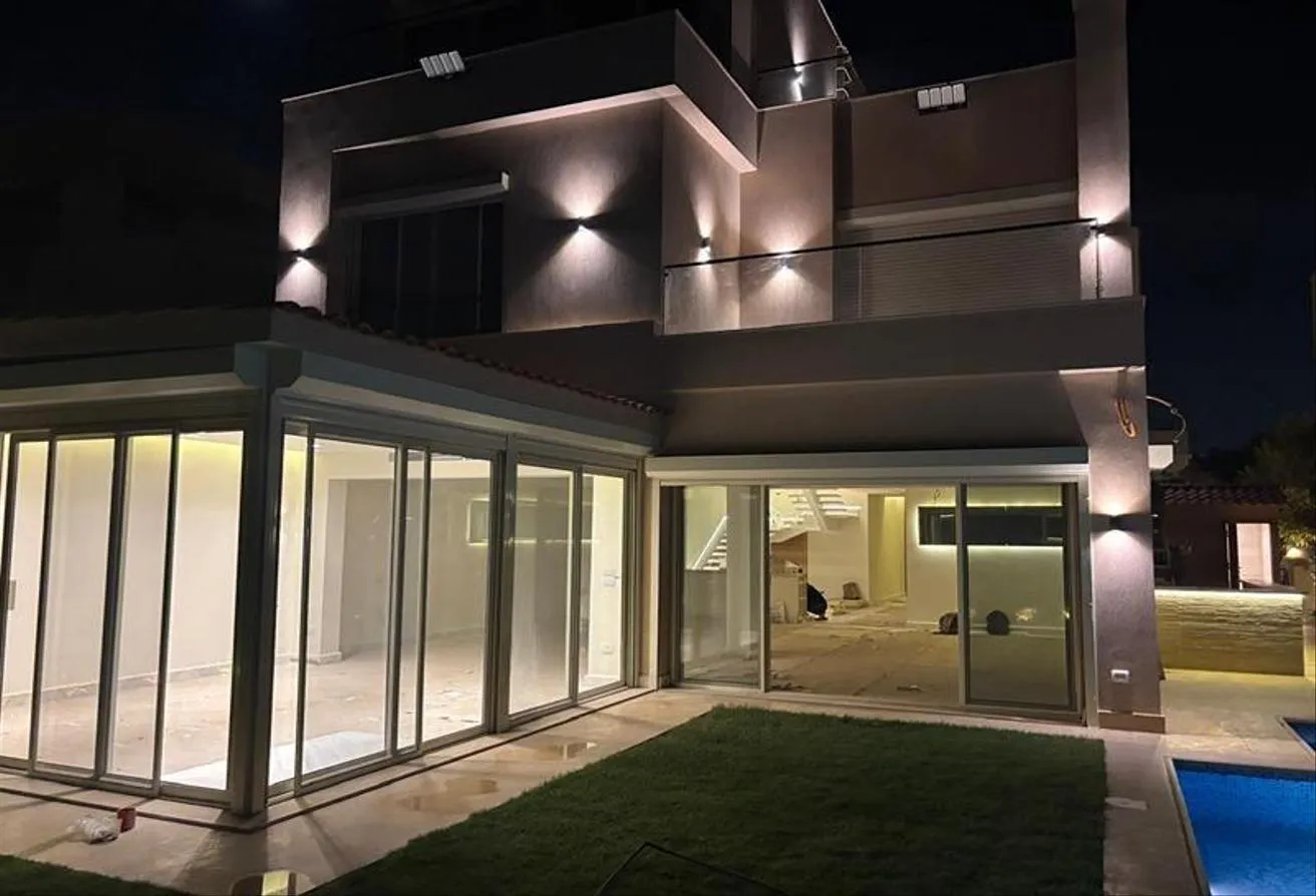 Gallery Image 5