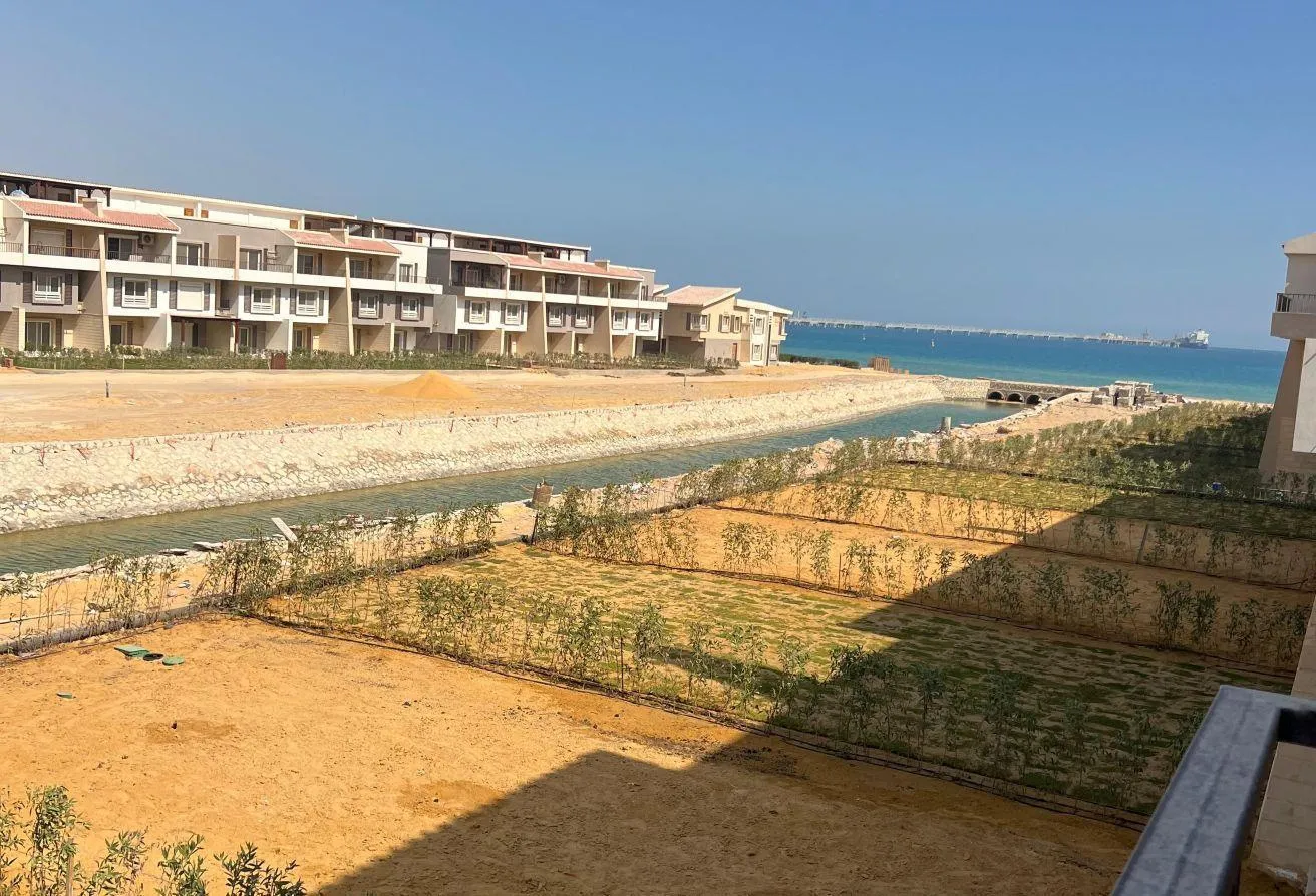 Sale in Murano Wadi Degla: شالية بقرية مورانو3نوم2حمام يرى البحر بحرى متشبط .