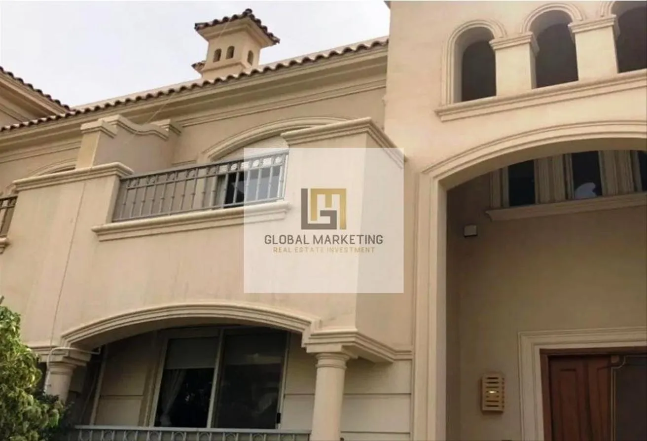 Rent in Al Patio 1: Ultra modern furnished twin house in El Patio 1