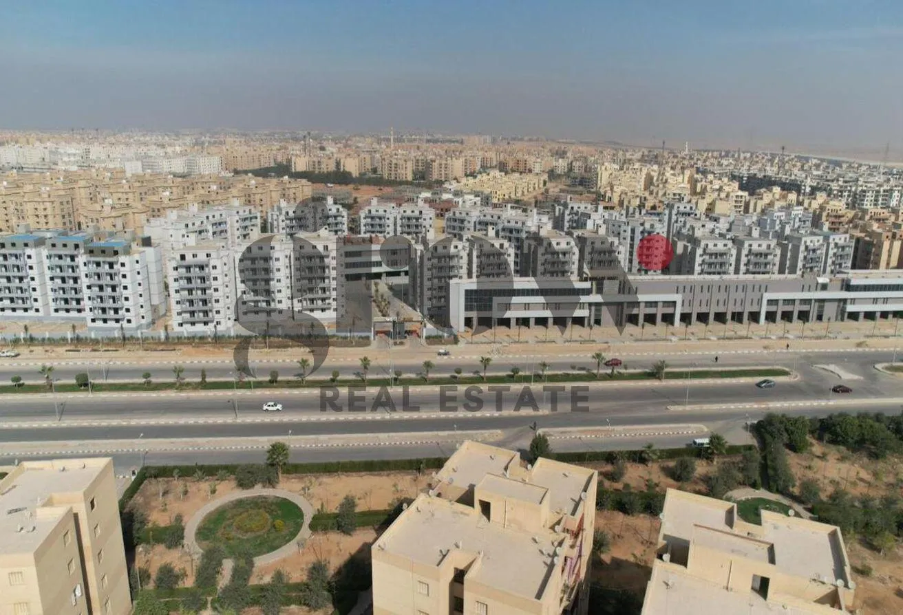 Sale in Kenz: فرصة شقة فورى قلب حدايق اكتوبر كمبوند كامل المرافق