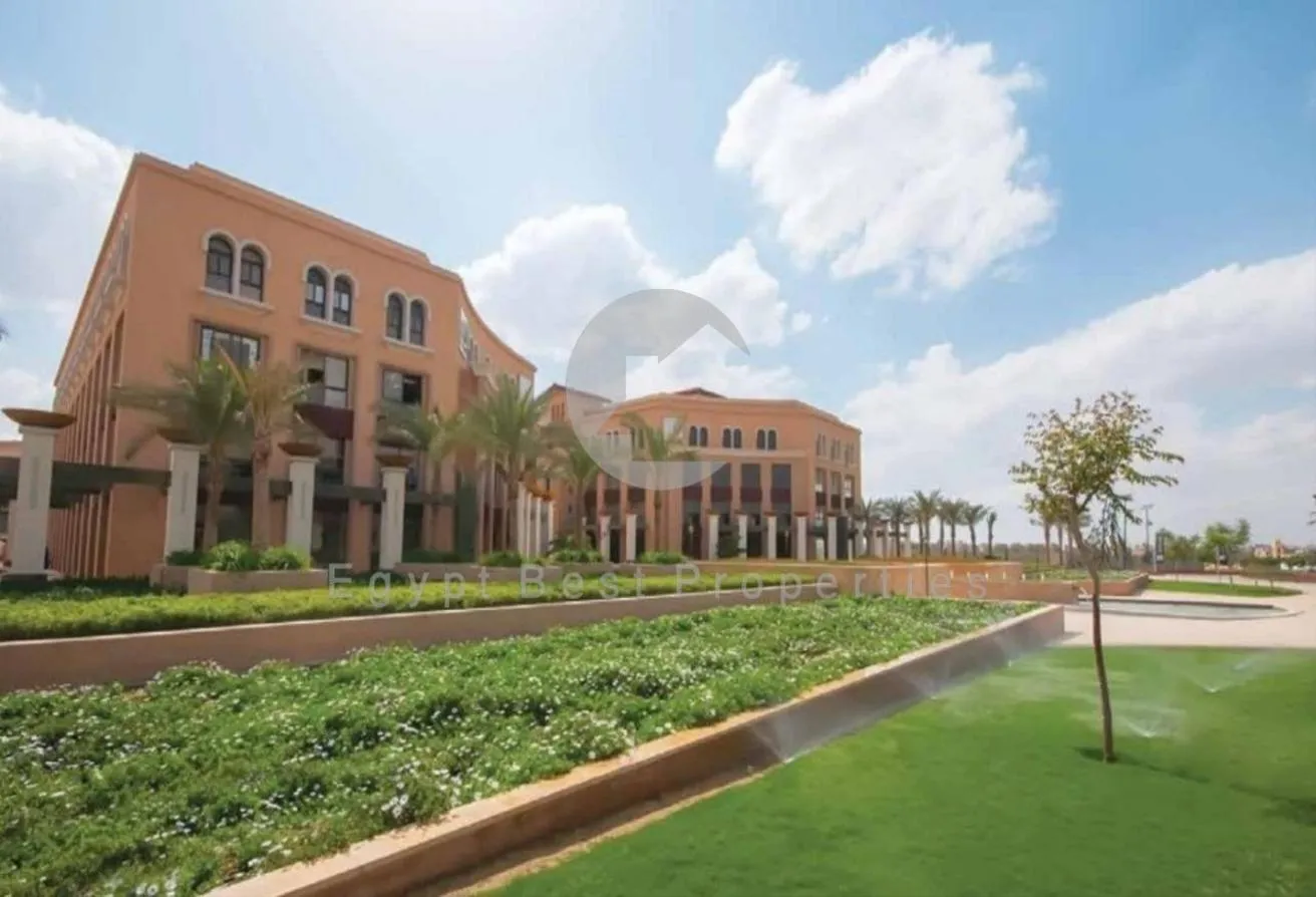 Sale in Boutique Village: Resale Apartment with garden in Boutique Village