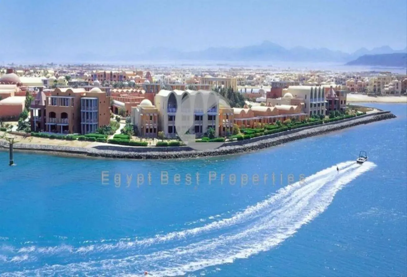 Sale in Kamaran: lowest down payment at kamaran prime location