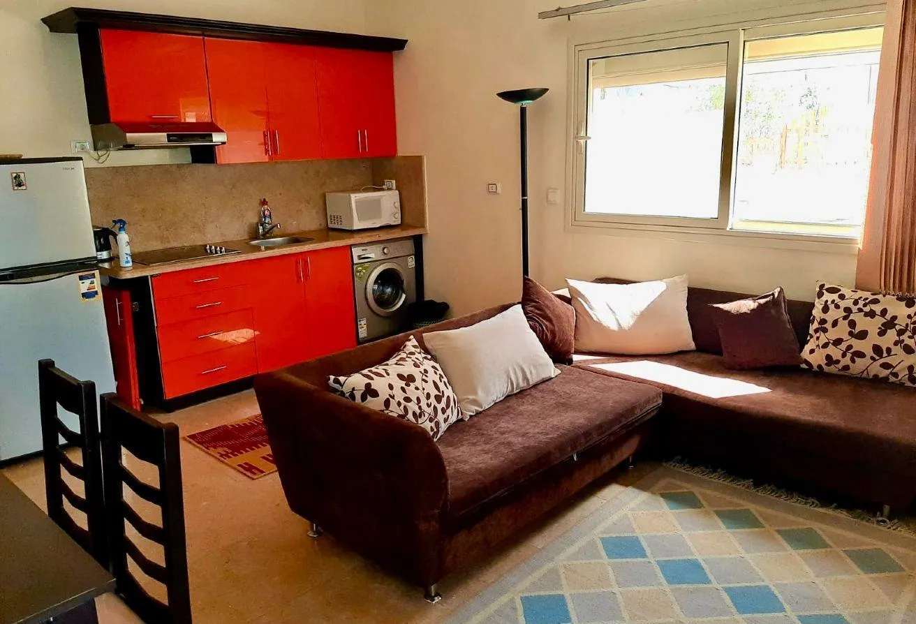 Rent in Hurghada: 1-Bedroom Apartment for Rent in Old Sheraton