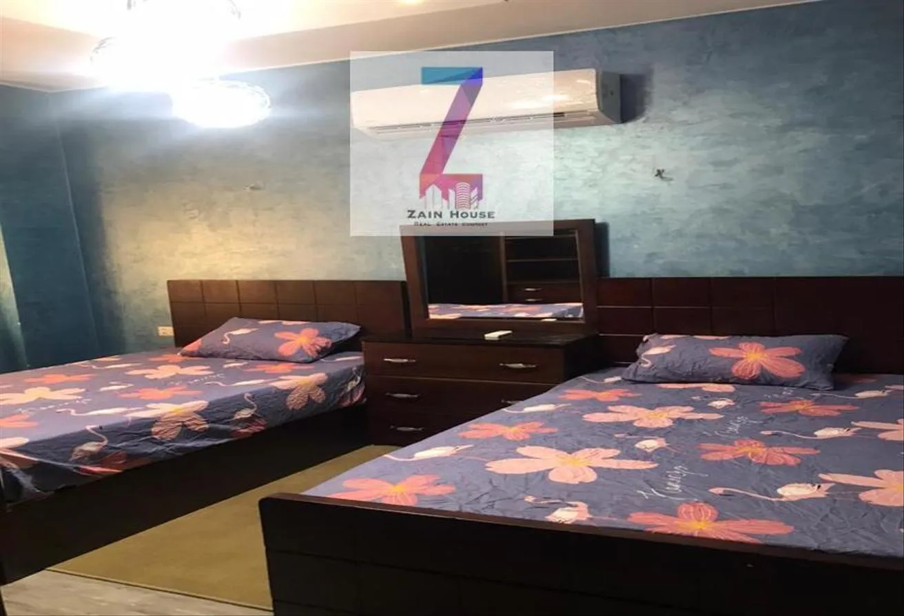 Sale in El Banafseg Apartment Buildings: دوبلكس 350 م في عمارات البنفسج التجمع الخامس