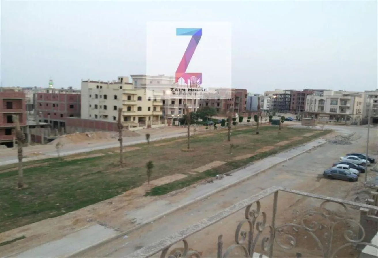 Sale in El Banafseg 12: For sale,a duplex Banfseq villa 500m prime locatio