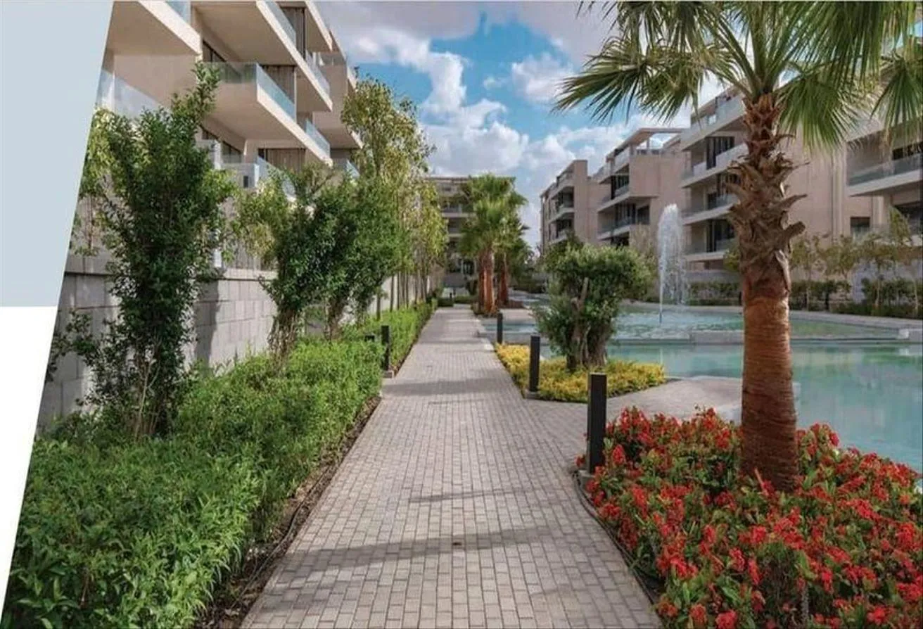 Sale in Lake View Residence 2: Fully Finished Apartment with Garden in lake view