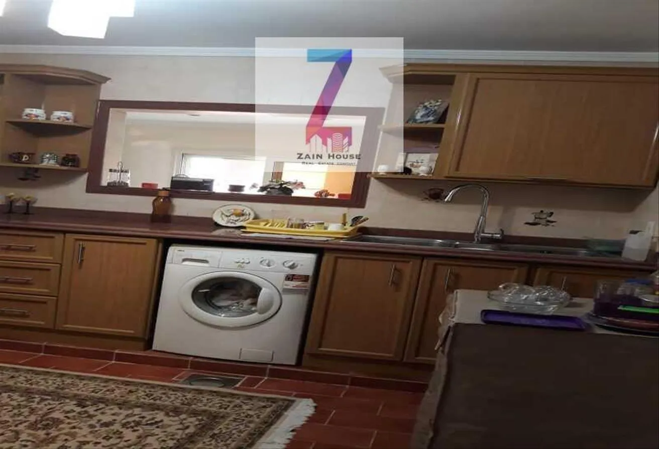 Sale in District 2: Duplex for sale in the Second District, Fifth Dist