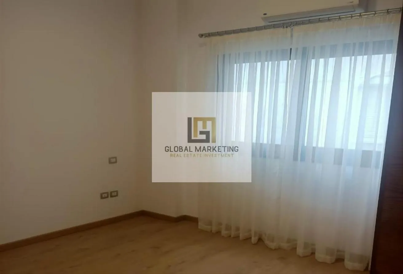 Gallery Image 11