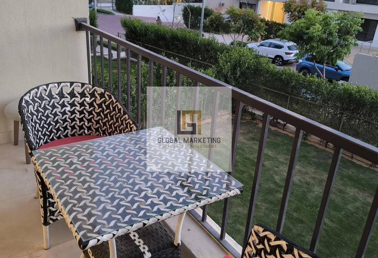 Sale in Moon Residences: Ground with garden fully finished ready to move