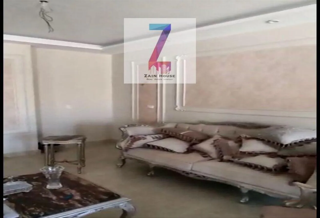 Sale in Al Andalus El Gedida: Apartment available for sale in Fifth Settlement