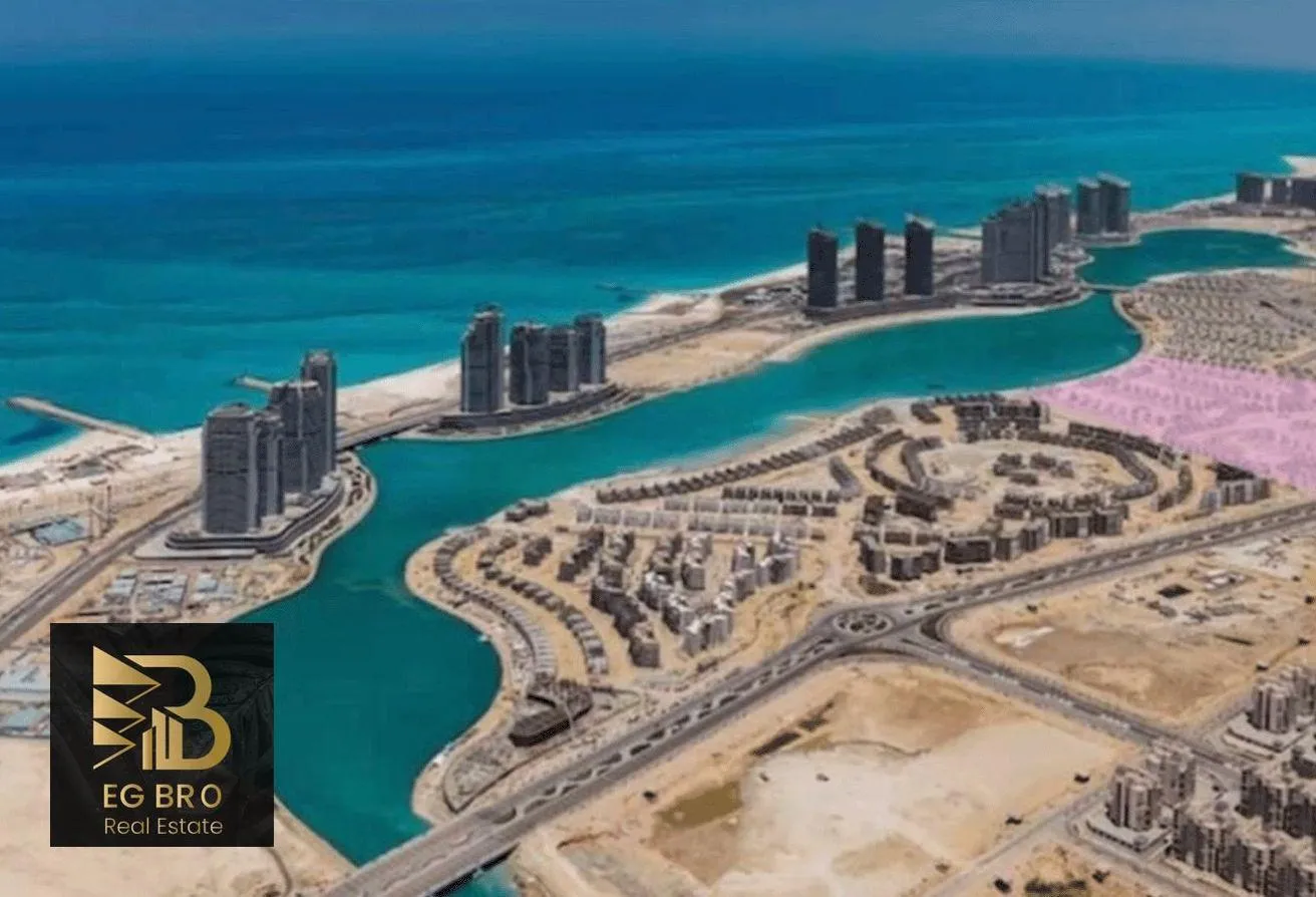 البيع في مازيرين: شقة للبيع في مزارين الساحل الشمالي متشطبة بالكامل 