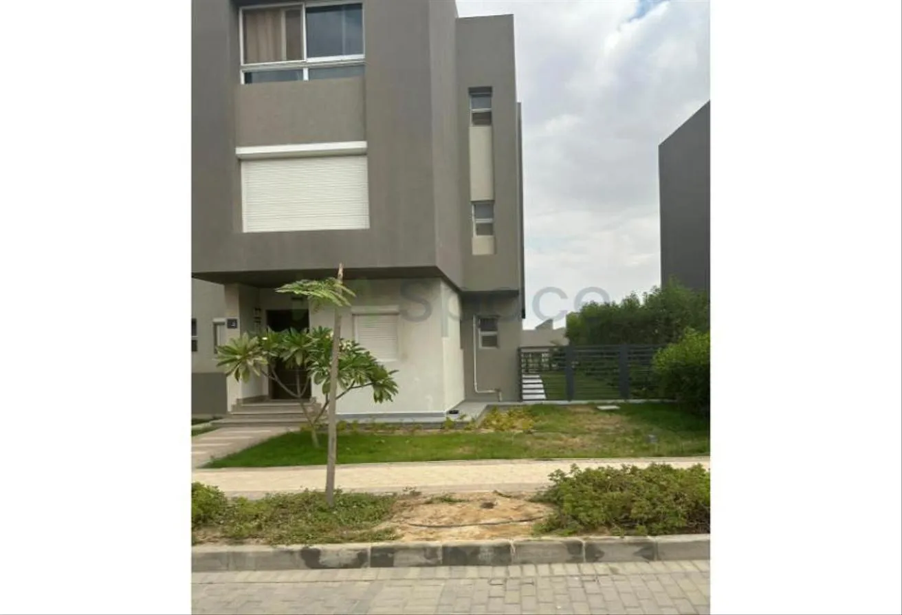 Gallery Image 10
