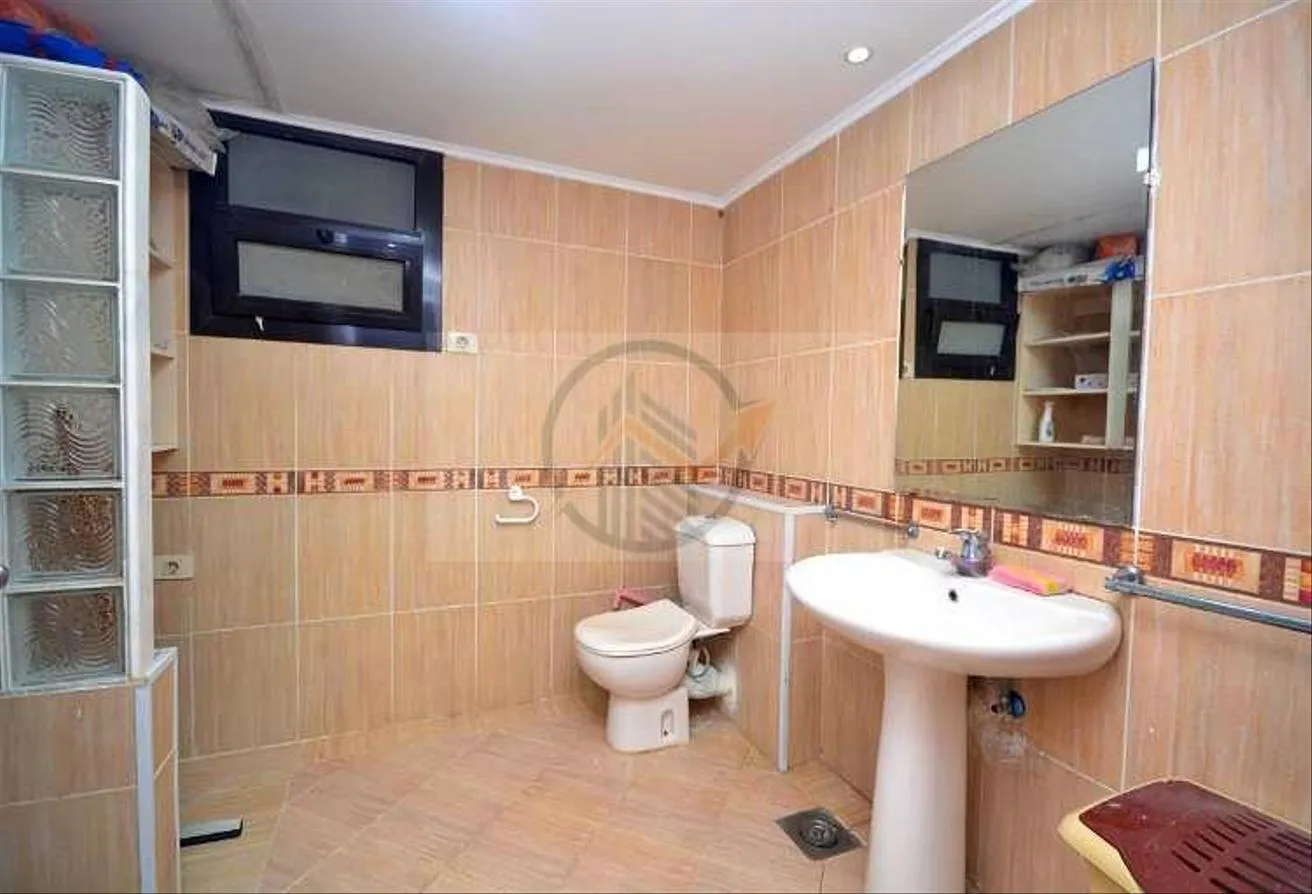 Gallery Image 8