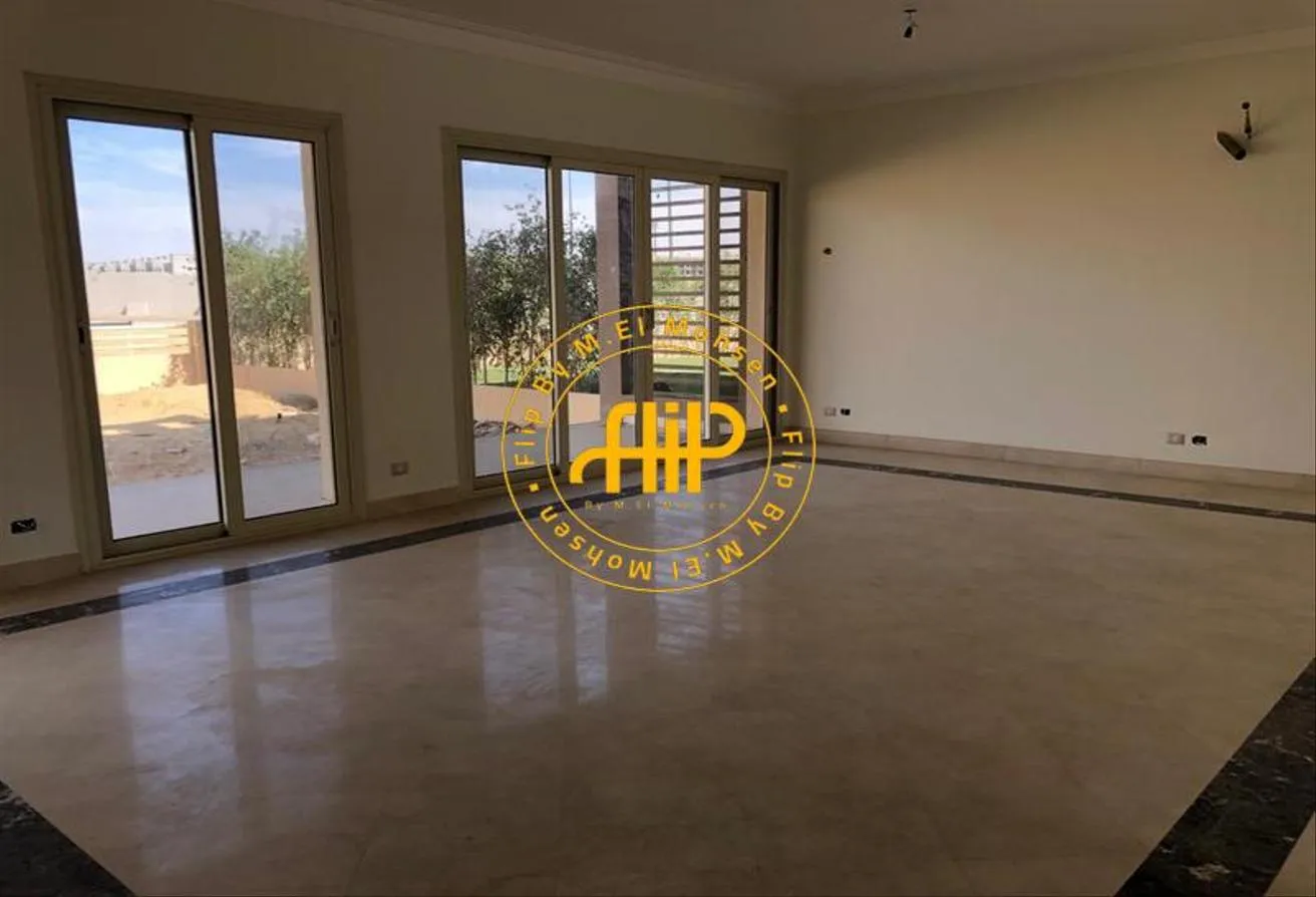 Sale in Grand Heights: Exclusive Twinhouse For Sale In Grand Hieghts 410M