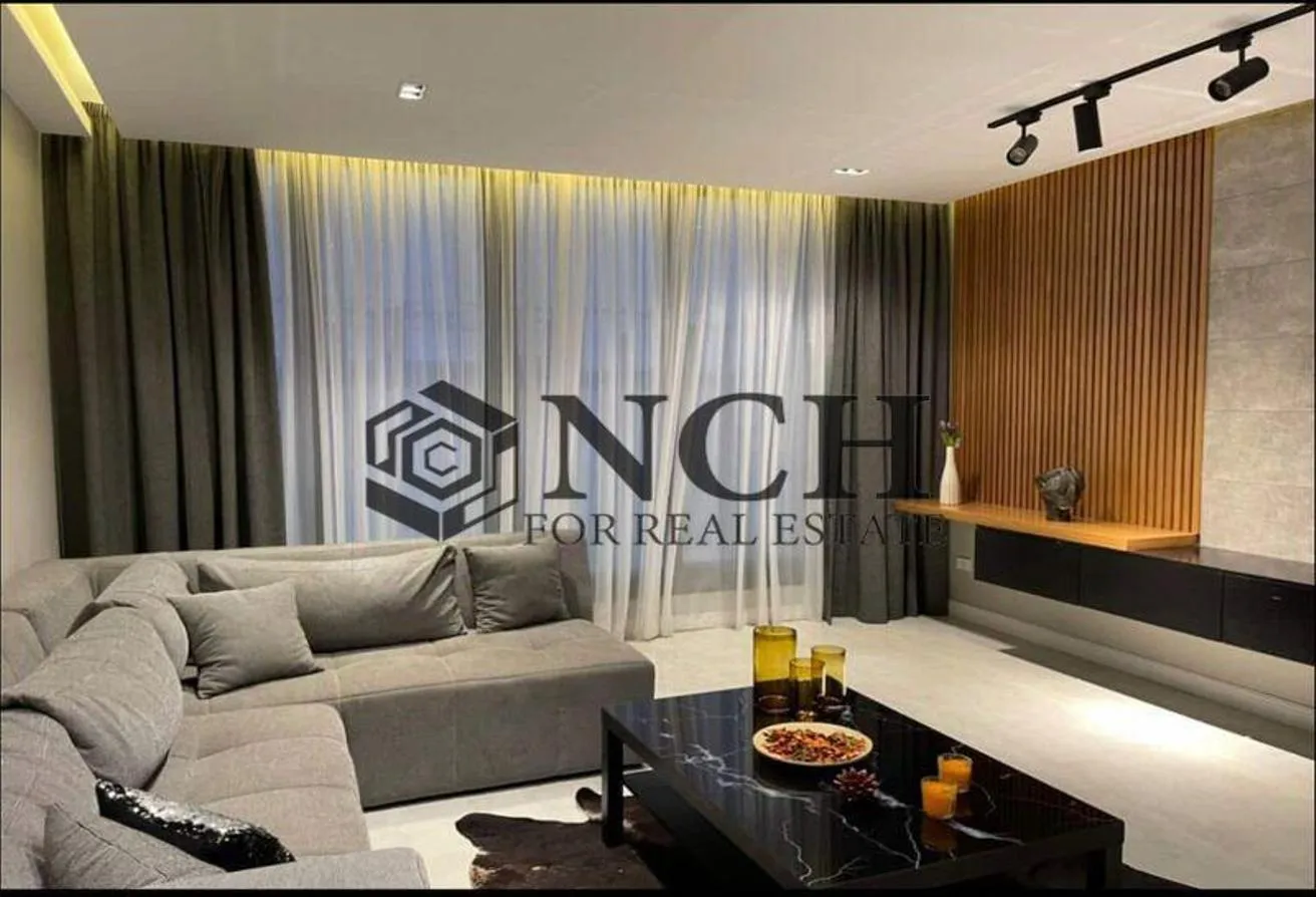 Rent in Midtown: SPACIOUS AND LUXURIOUS PENTHOUSE FOR RENT, MIDTOWN