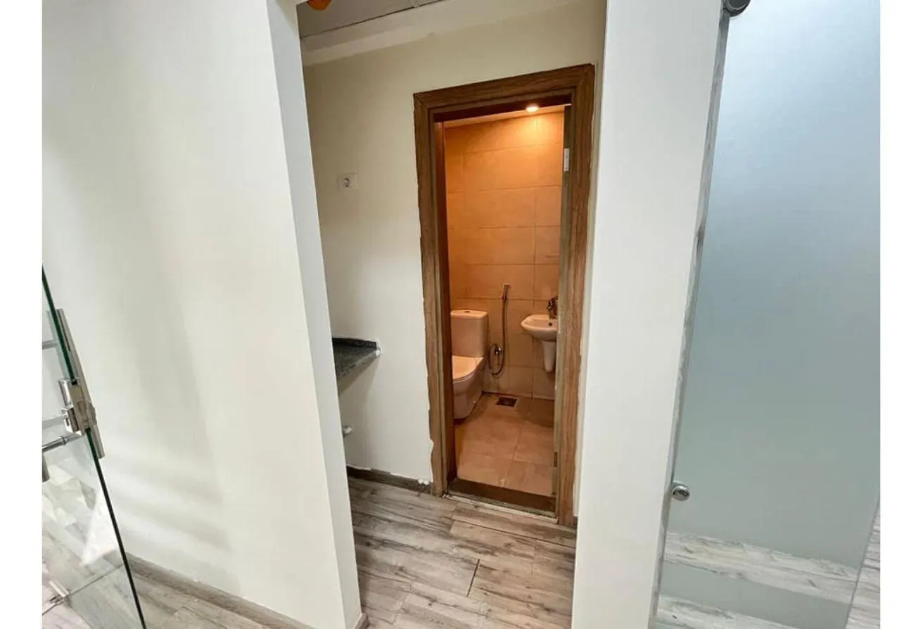 Gallery Image 9