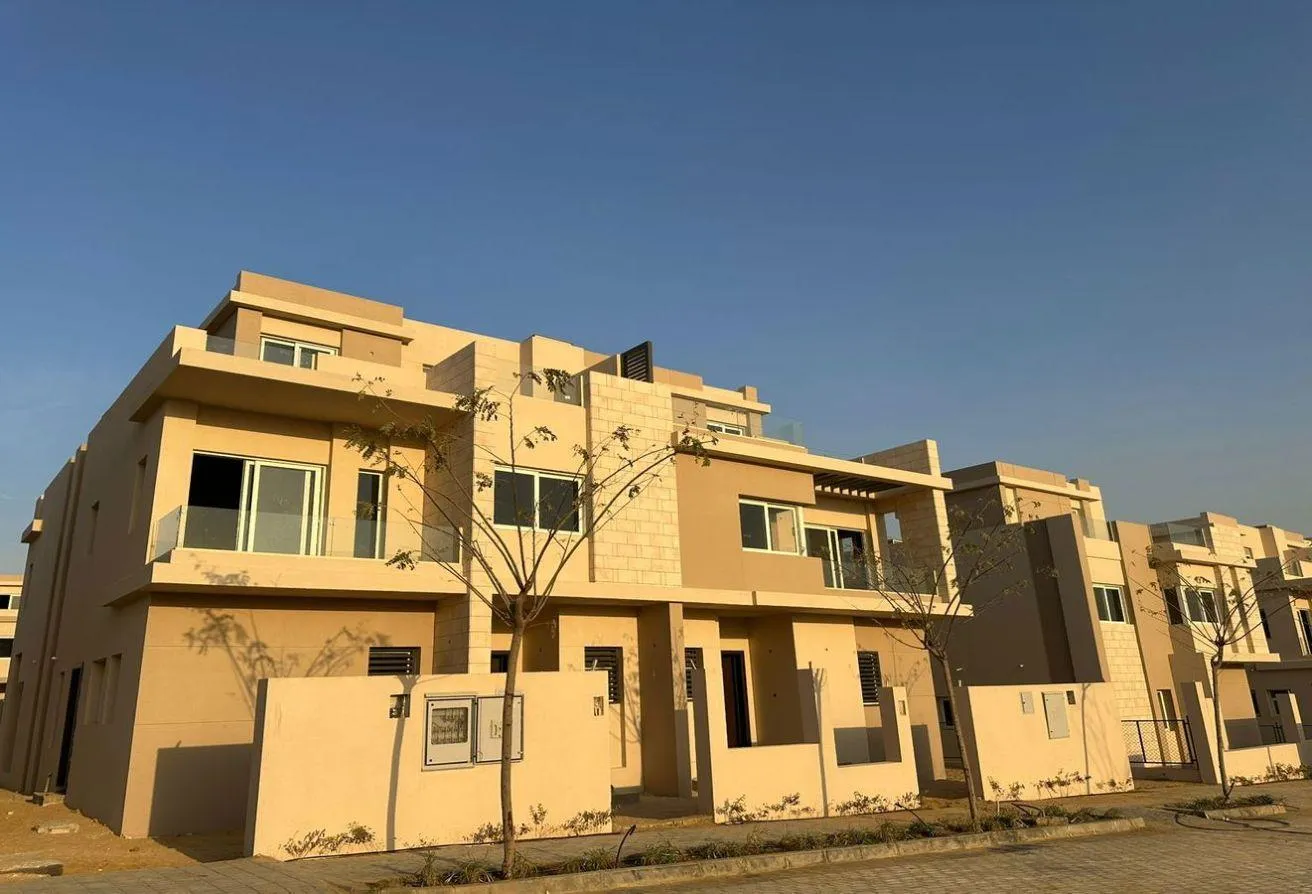 Sale in Tawny: Prime located Twinhouse ready to move in Tawny