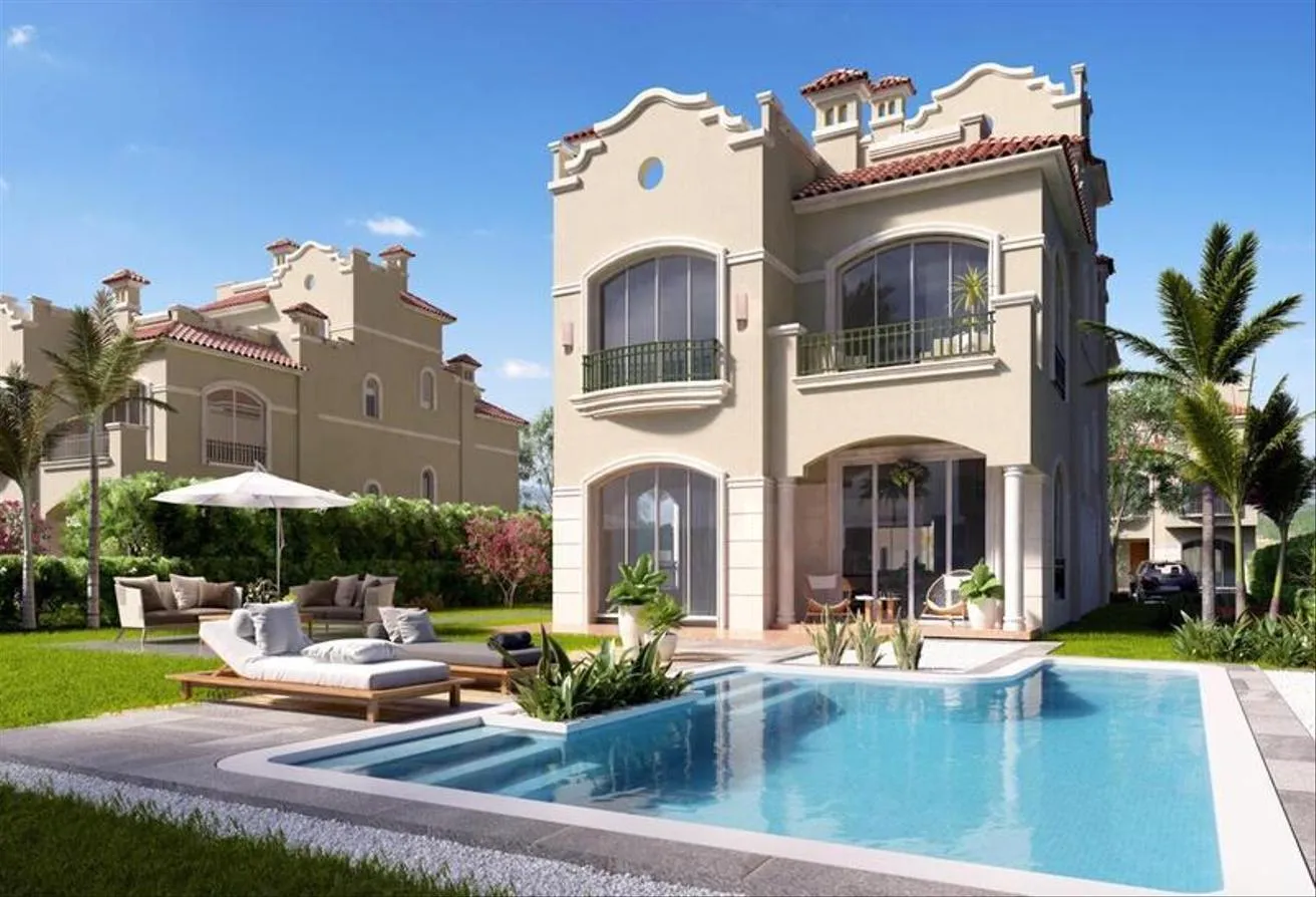 Sale in Al Patio Prime: Villa 275m Sale Ready To Move Lavista Patio Prime