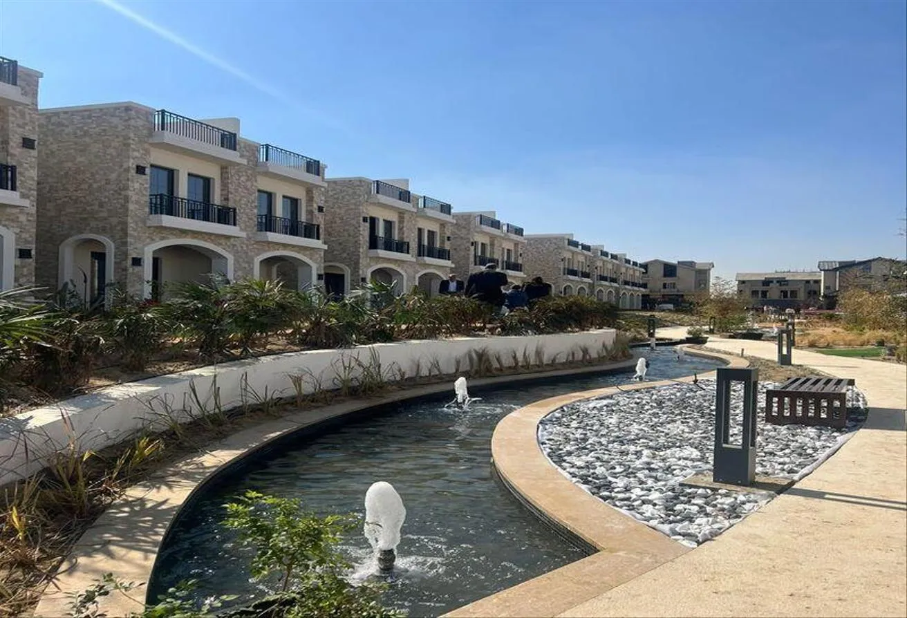 Sale in The Marq ville: فيلا ع شكل قصر في قلب القاهرة الجديدة