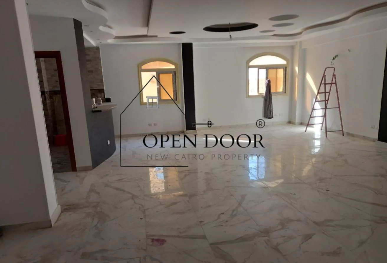 Rent in South Investors Area: Apartment in a villa in the Fifth Settlement,