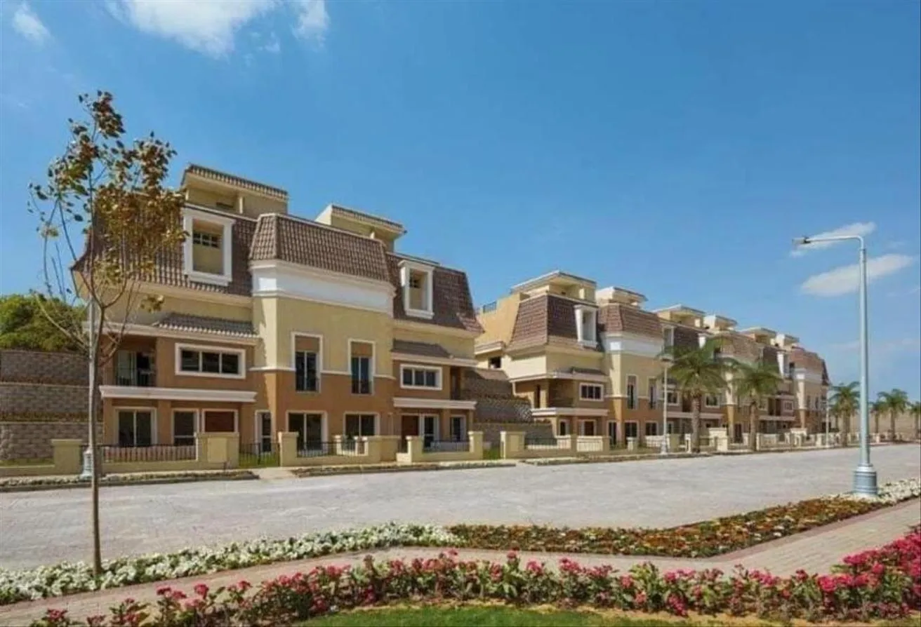 Sale in The Butterfly: Townhouse Corner prime location in Mostaqbal city
