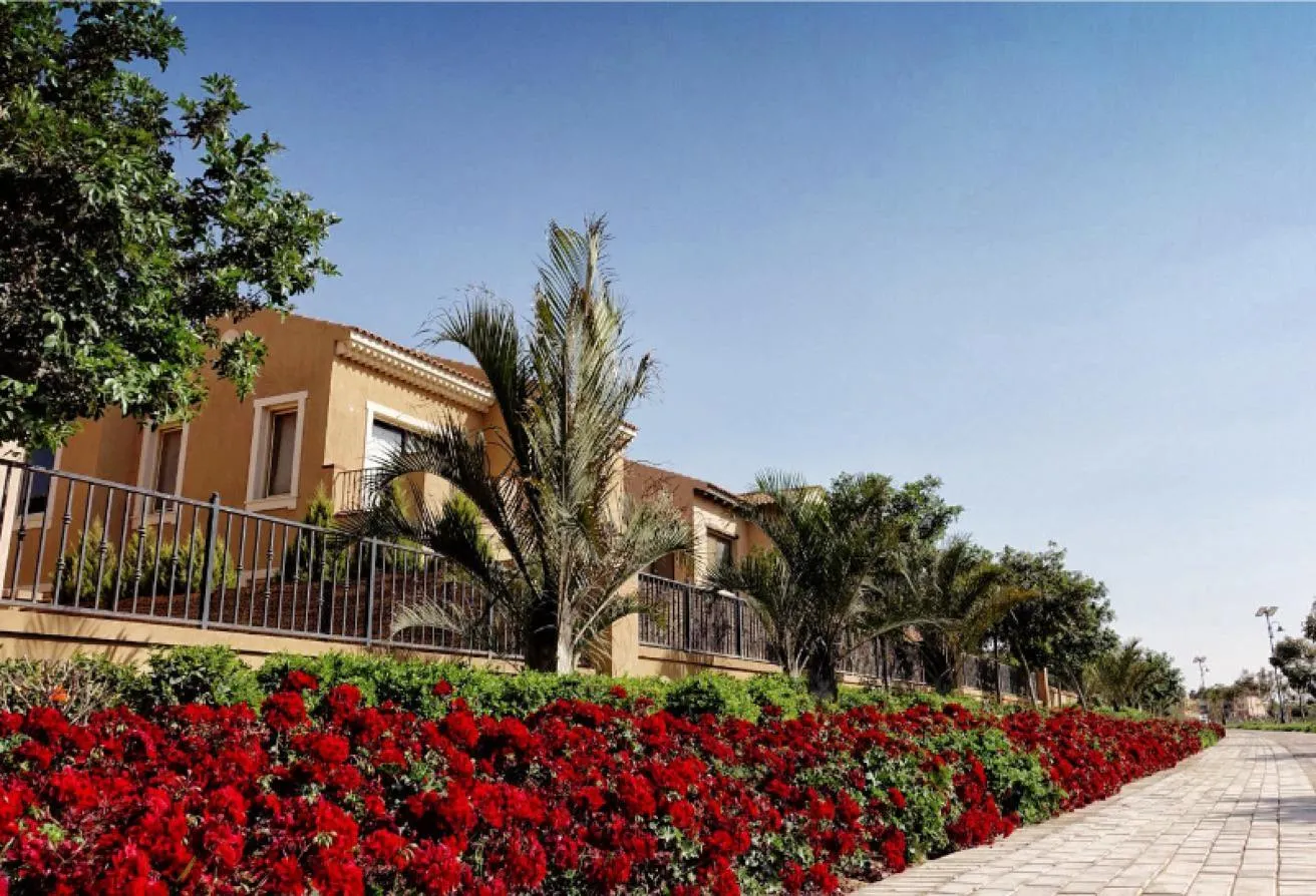 Rent in Mivida: Luxury furnished villa for rent in Mivida Compound