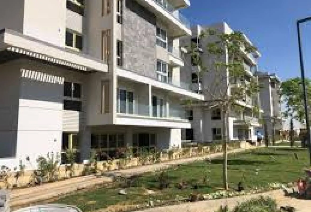 Sale in Mountain View iCity October: Facing north view club &amp; landscape catshy price