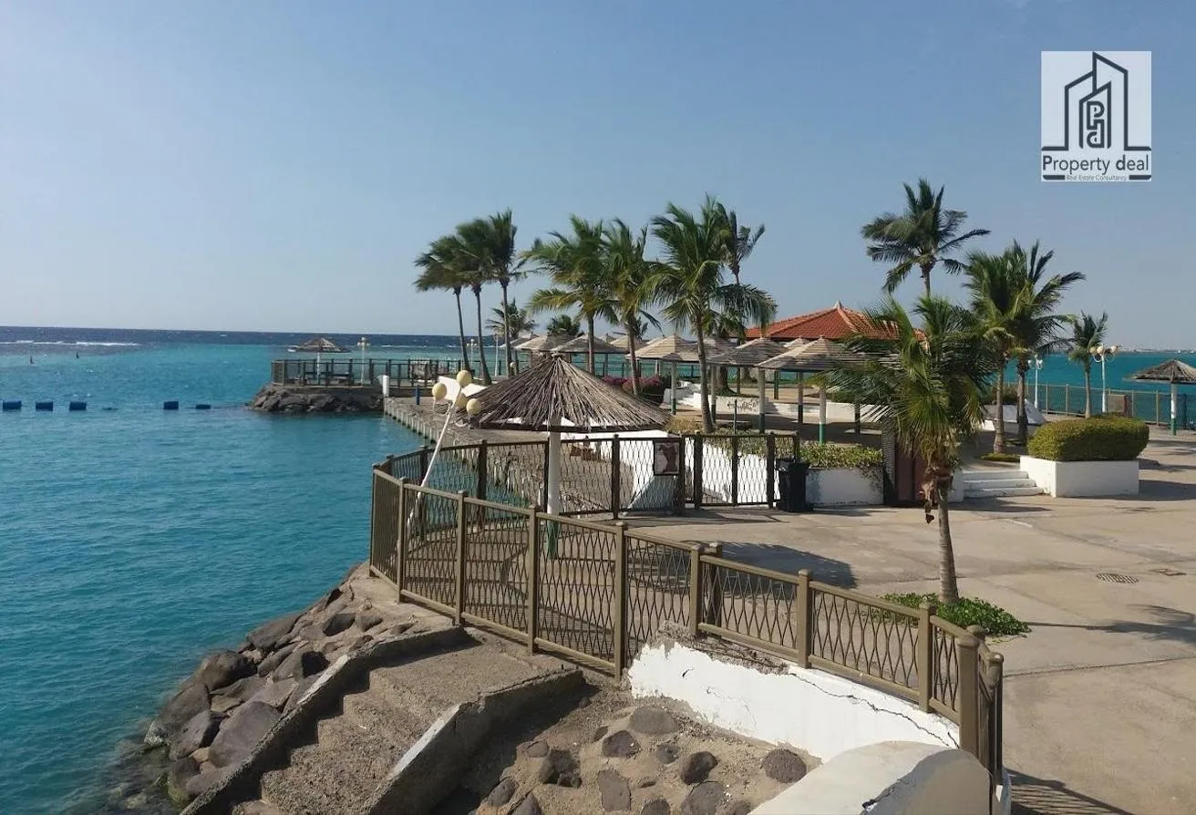 Sale in Silver Sands: Finished 264m Upper Chalet with ACs, on lagoon