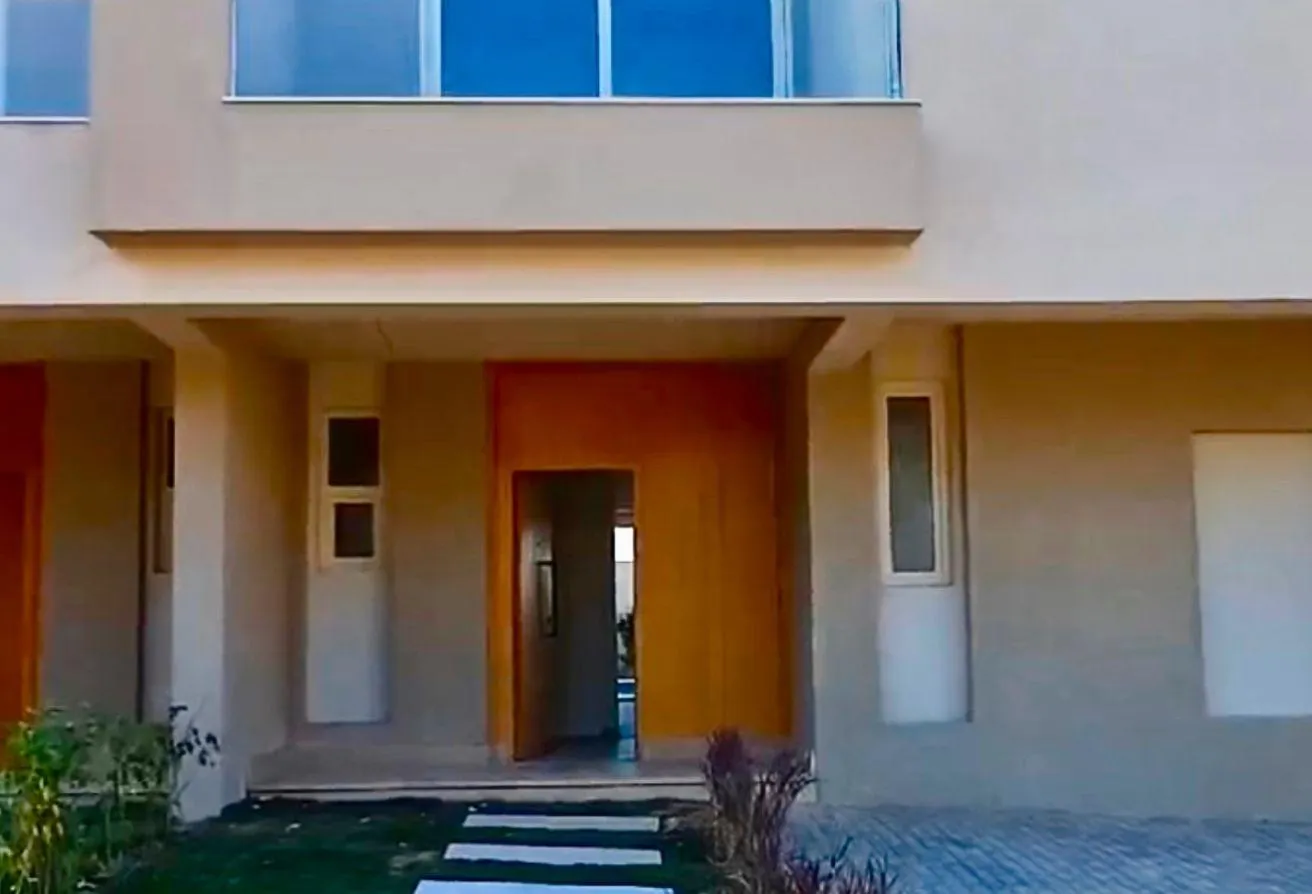 Gallery Image 6