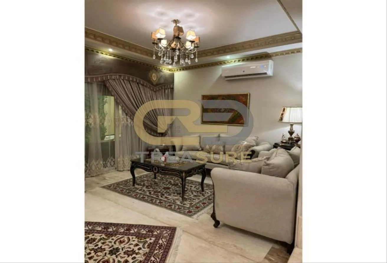 Rent in Dyar Park: Townhouse for rent in Dyar Park with  Kitchen &amp;Acs