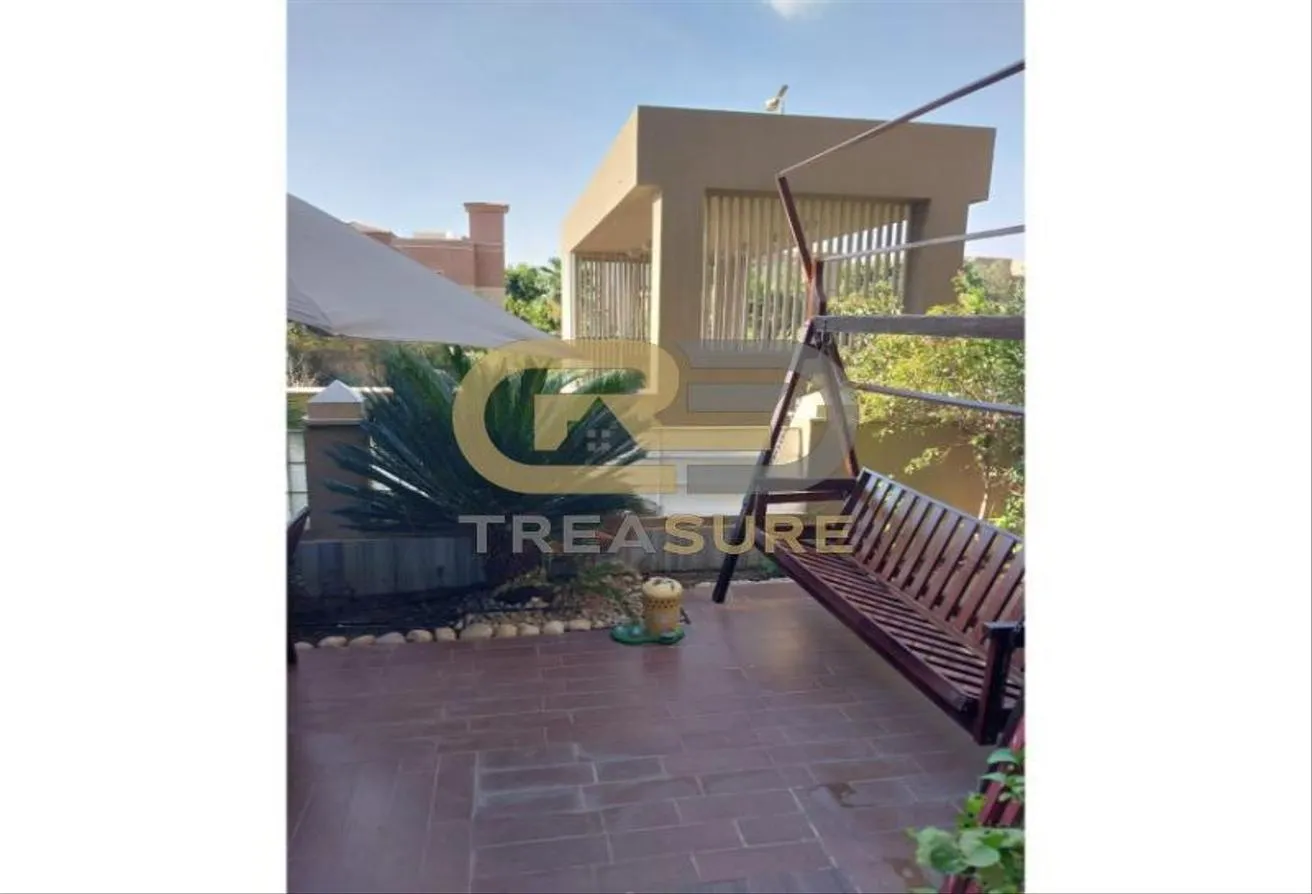 Rent in Palm Hills Village Avenue: Duplex garden for rent in Village Avenue super lux