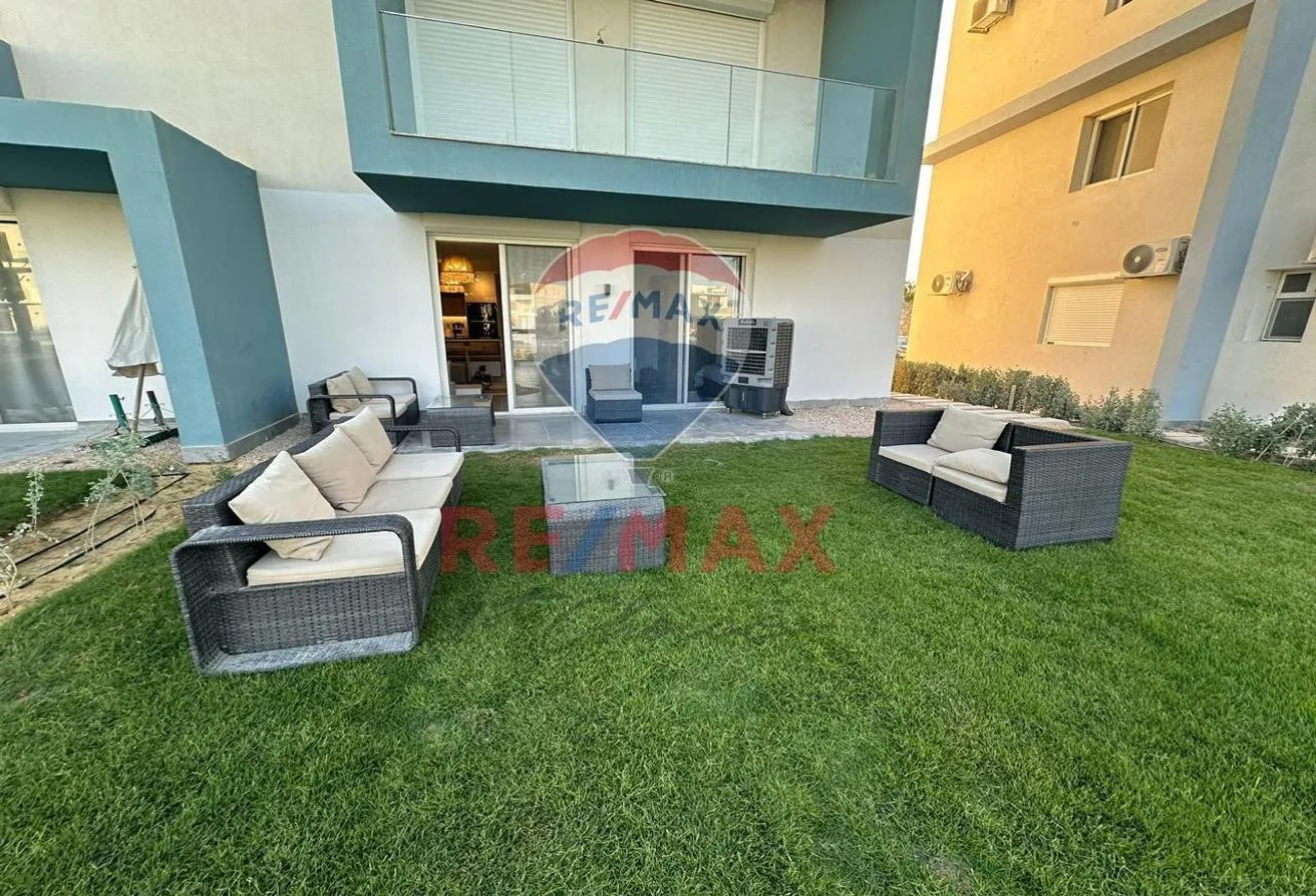 Sale in Fouka Bay: luxurious finishing for sale chalet in Foka Bay