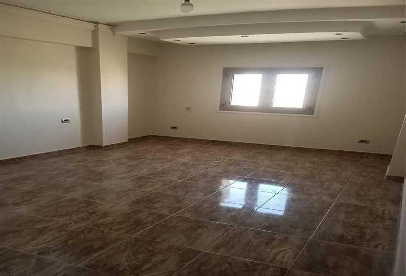 Sale in El Nakheel: Apartment for sale in Nakheel Resort, First Settle