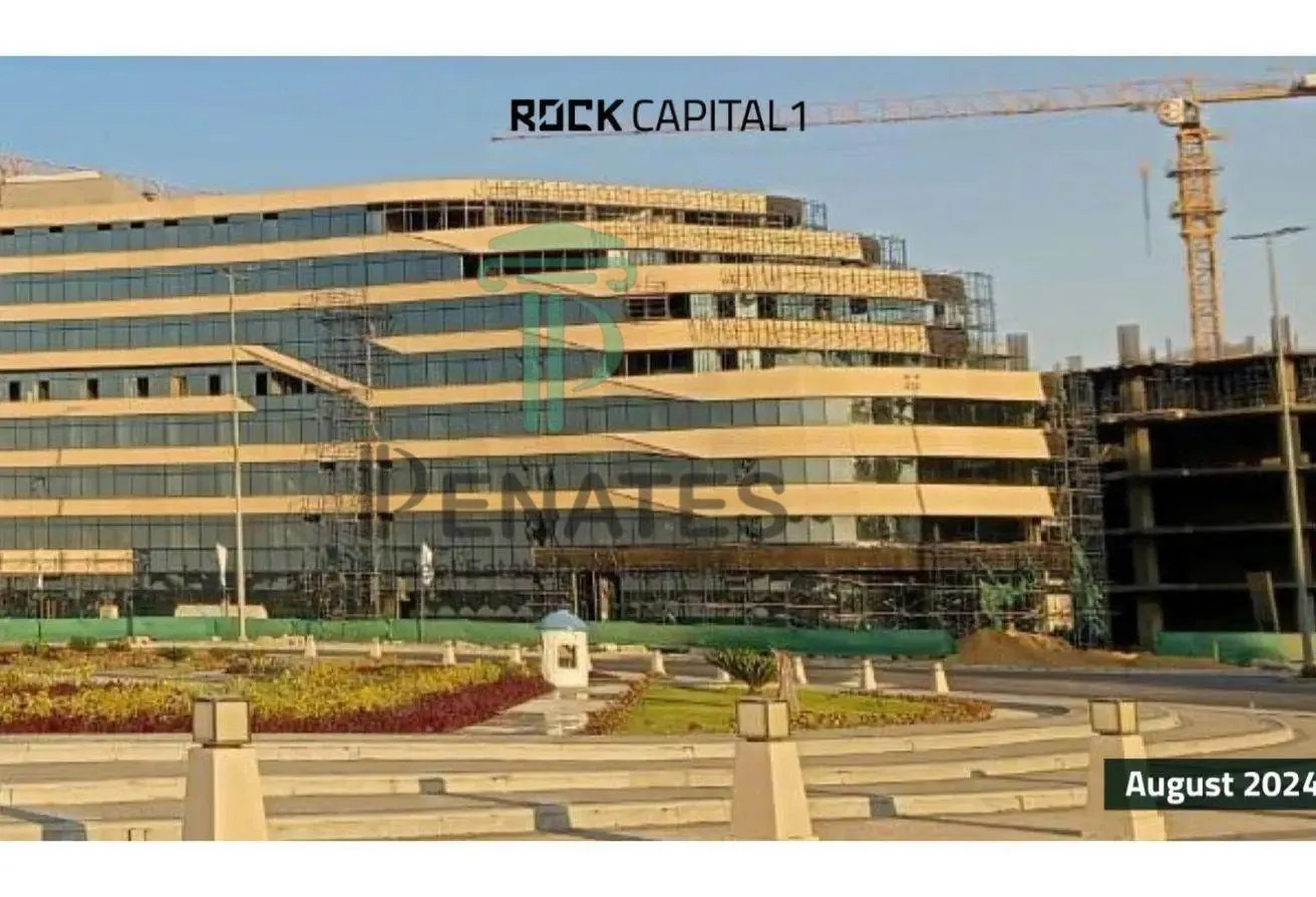 Sale in Rock Capital One: استلام فوري مكتبك الإداري أمام الحدائق الرئاسية