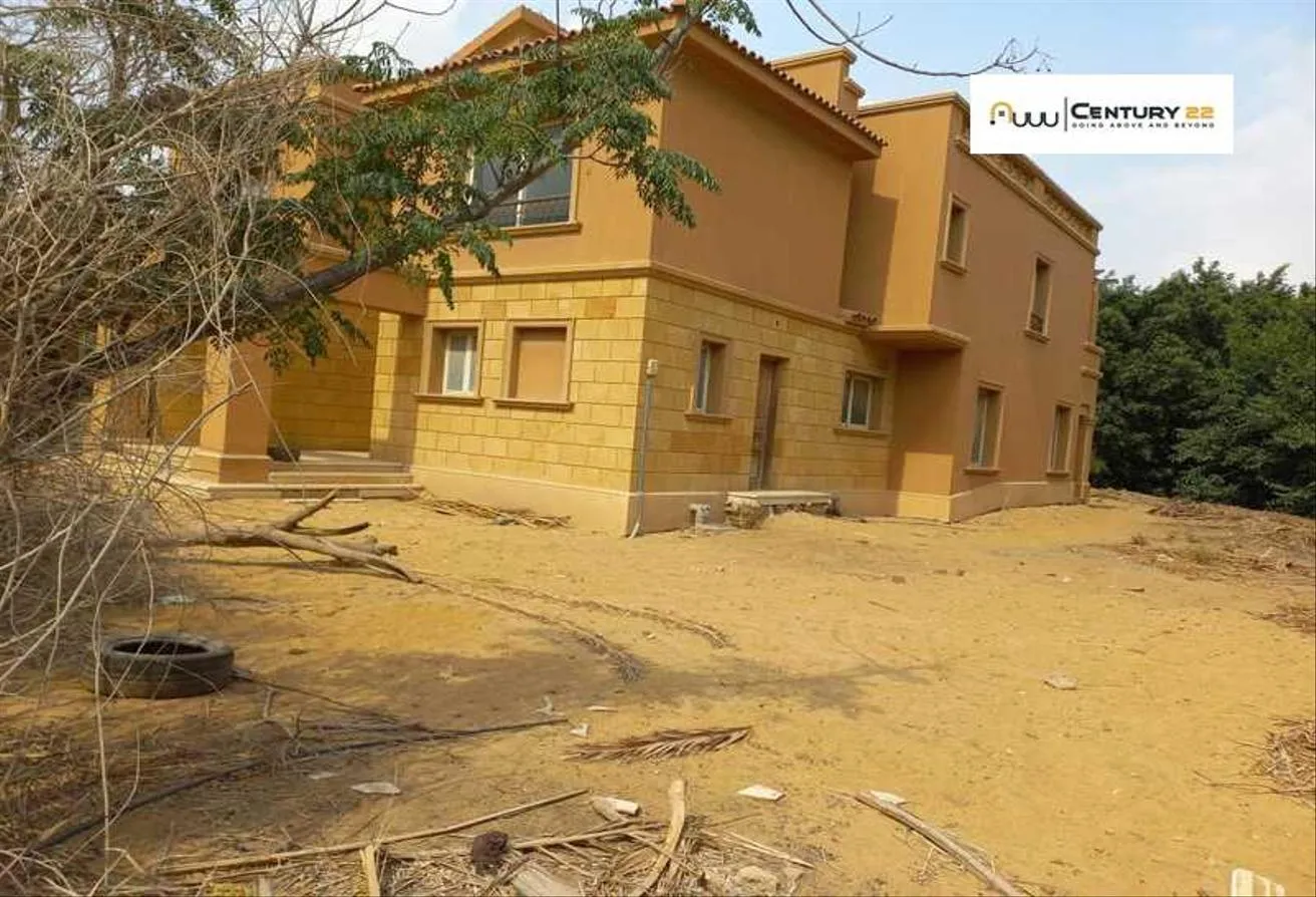Sale in Bellagio: Semi-finished villa for sale at a special price in