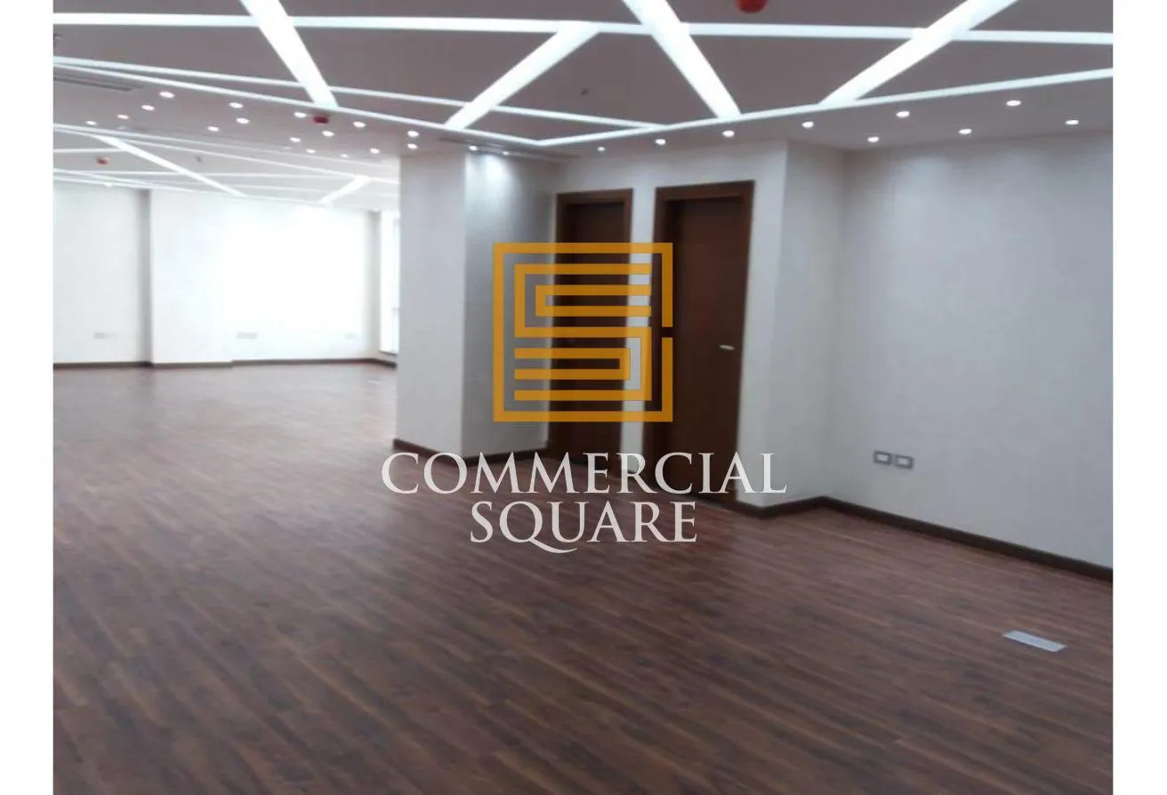 Rent in Trivium Business Complex: F.F Clinic Direct on North 90th st. | Lowest Price