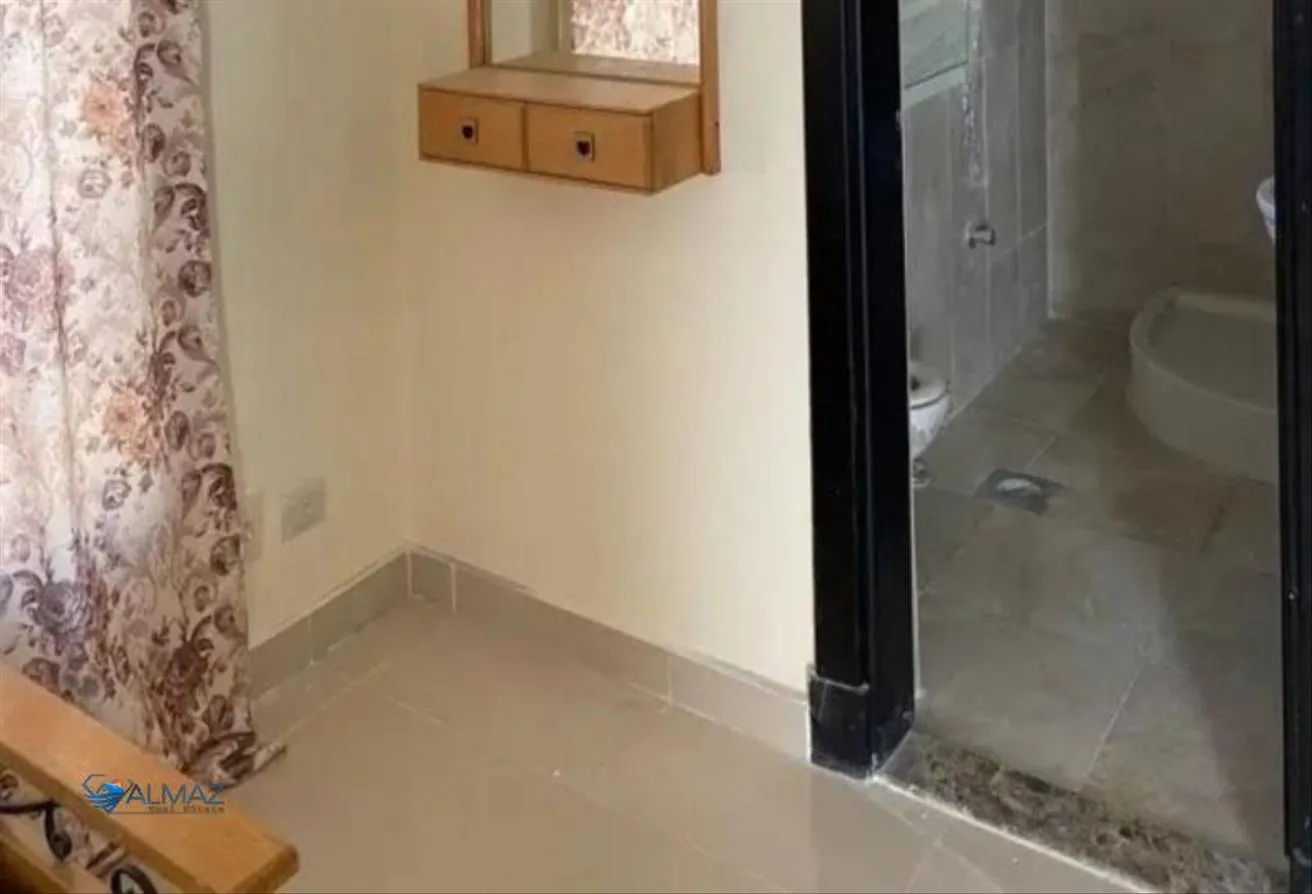 Gallery Image 8