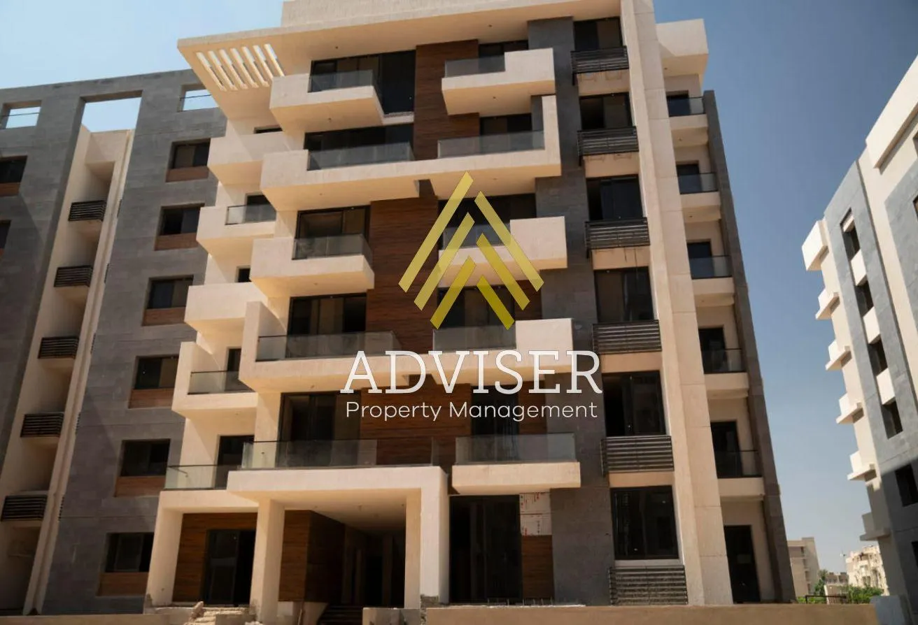 Sale in La Mirada El Mostakbal: Apt Beside B11 Madinaty and pay half its price