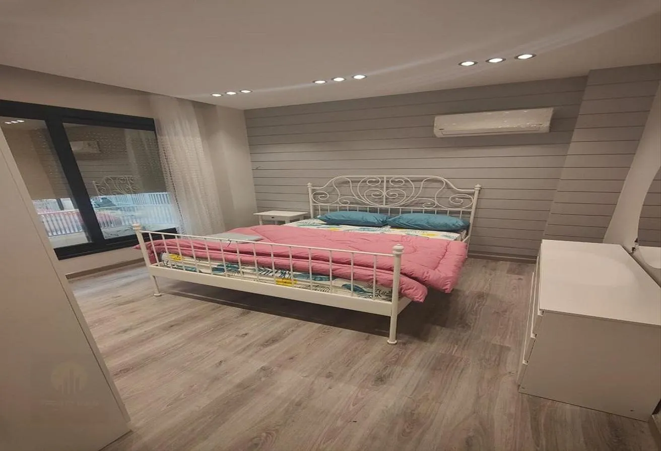 Gallery Image 7
