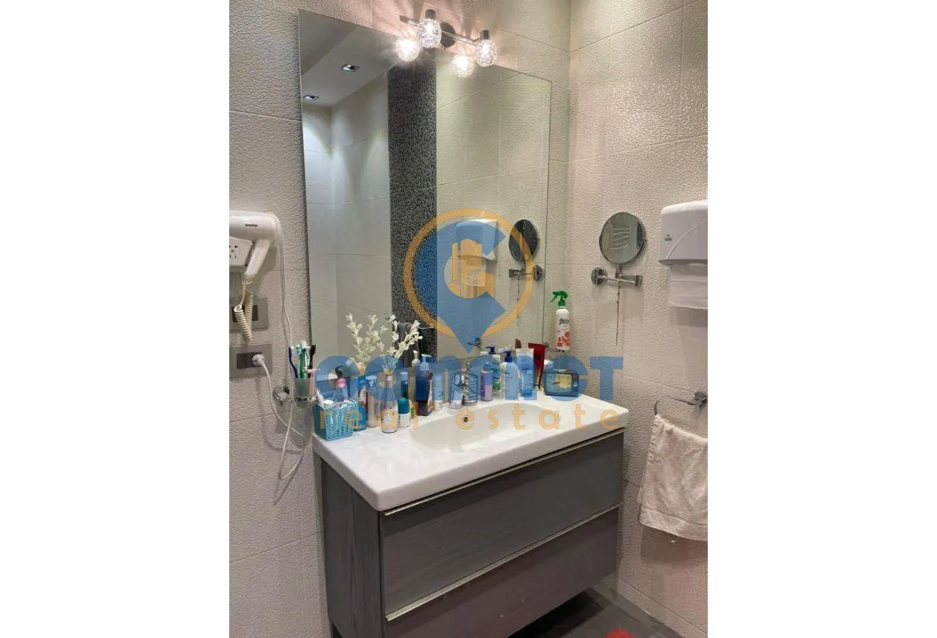 Gallery Image 25