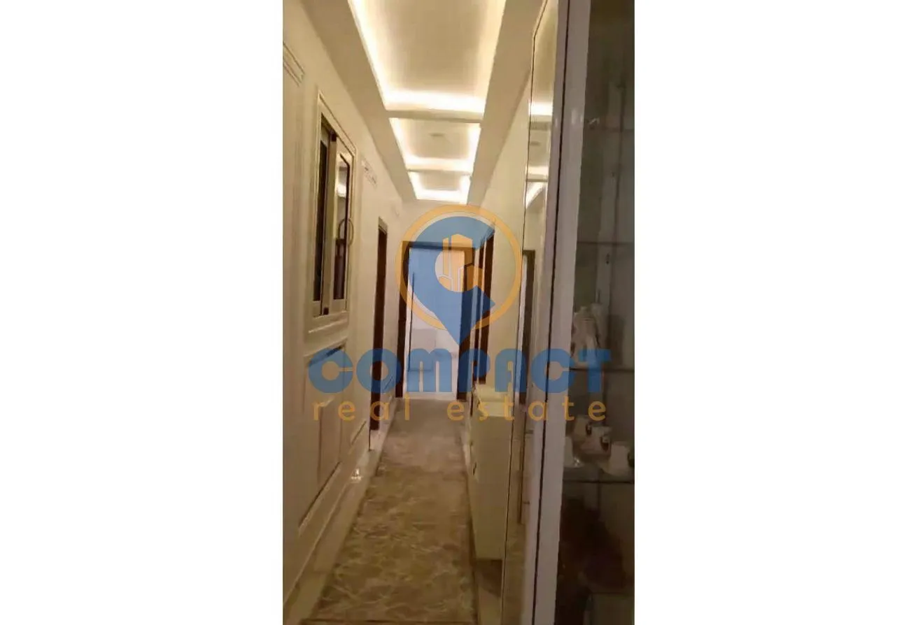 Gallery Image 14