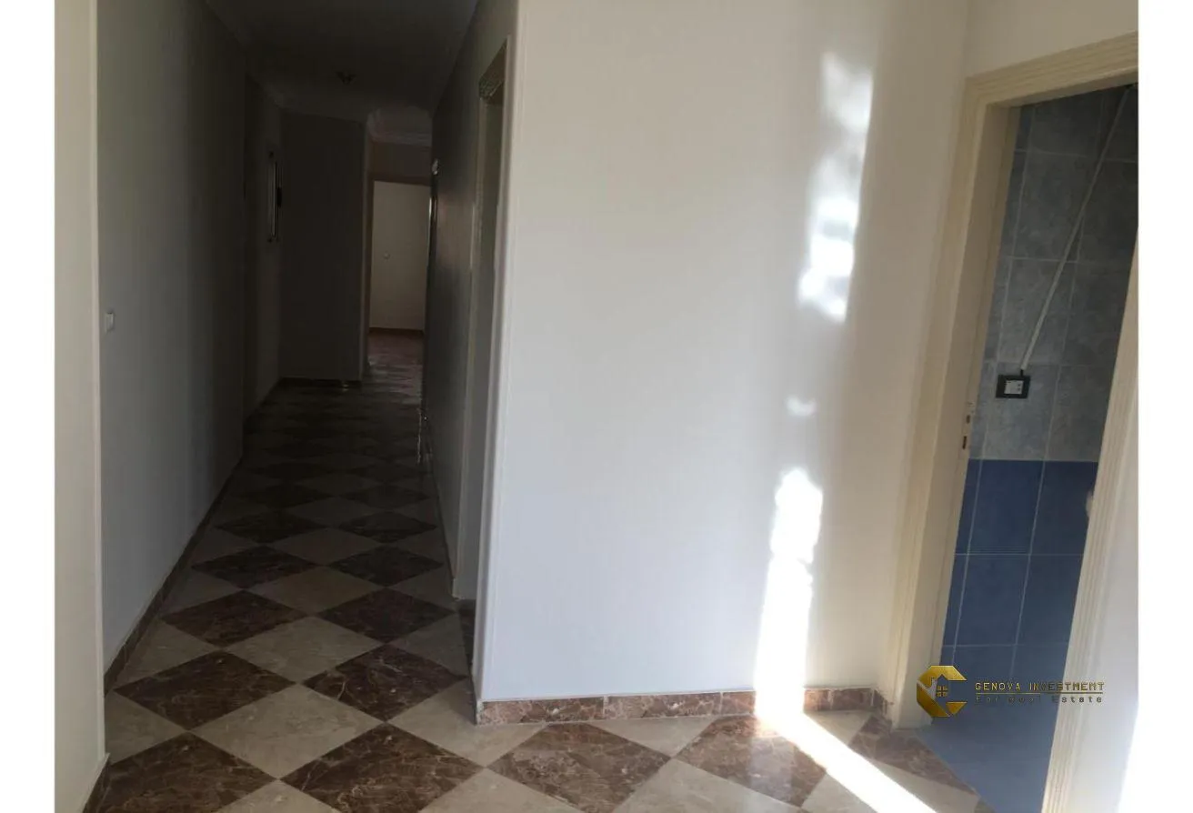 Gallery Image 18