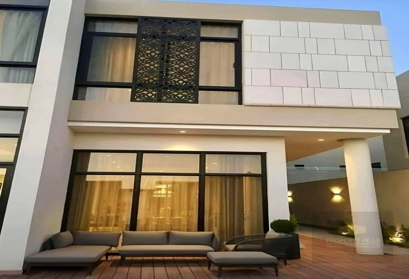 Sale in Garden Lakes: New Offer 400m Villa over 12y near Palm Hills