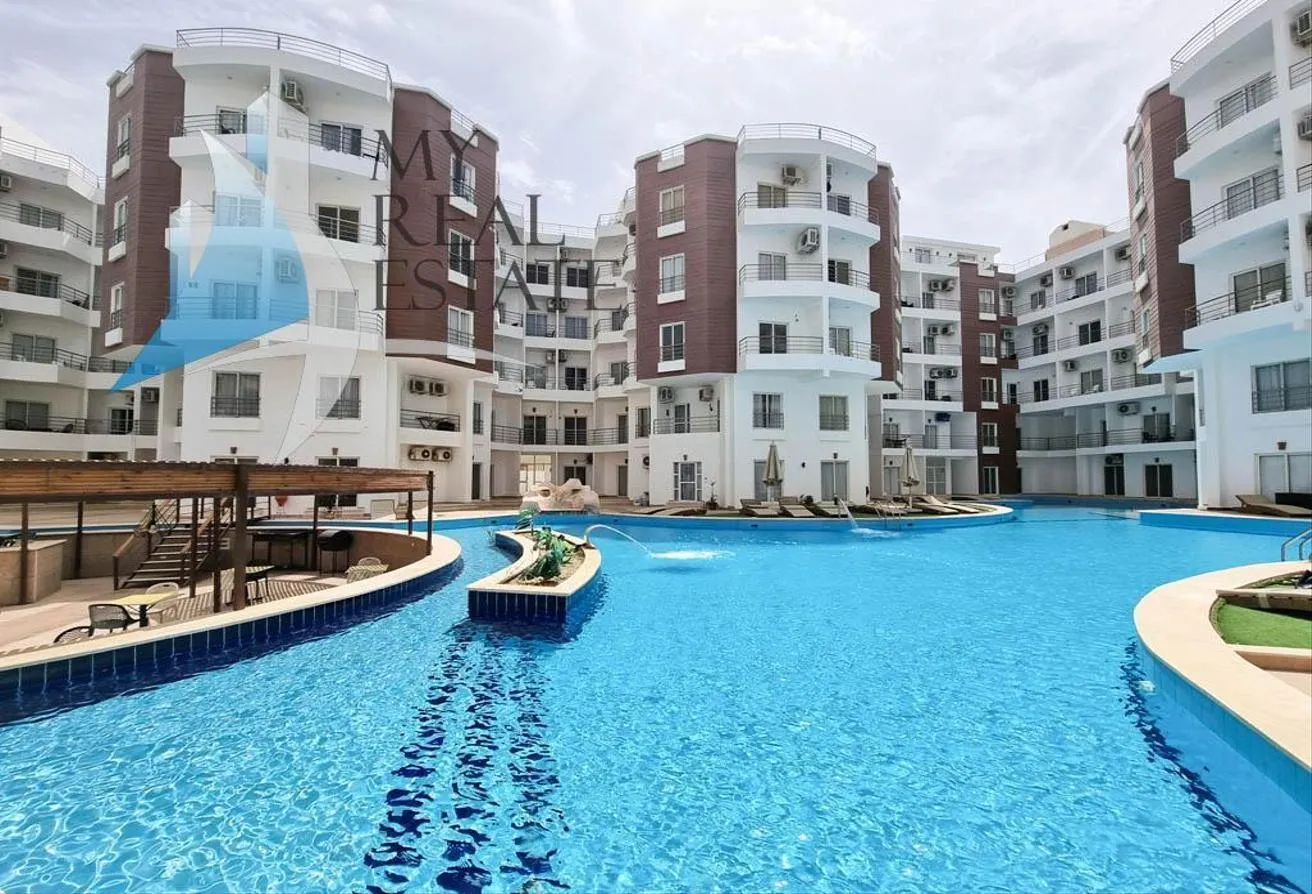 Sale in Aqua Palms Resort: Furnished pool view apartment in Aqua Palms