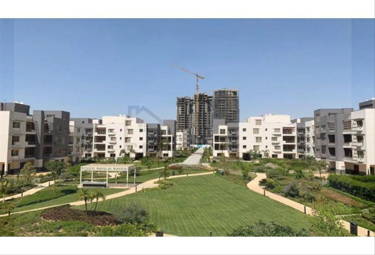 Sale in Aeon: Super lux- Best location - Ready To Move