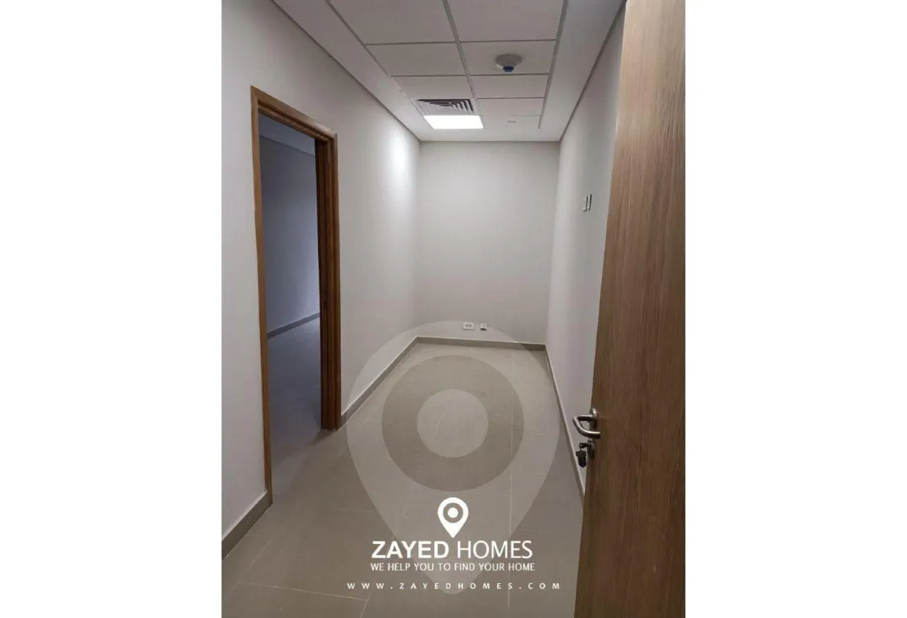 Rent in Westown: Clinic For Rent in Westown Medical Center