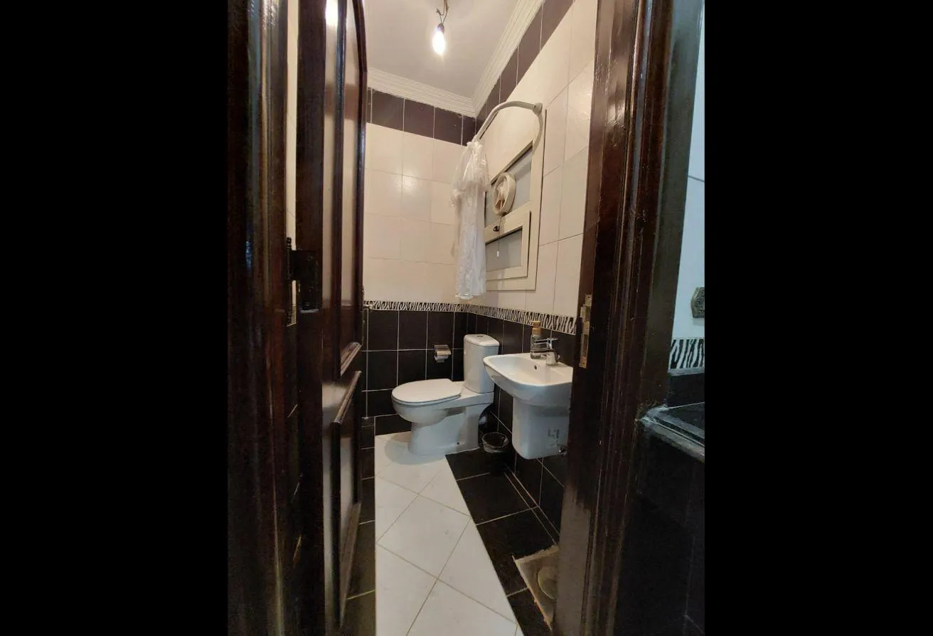 Gallery Image 19