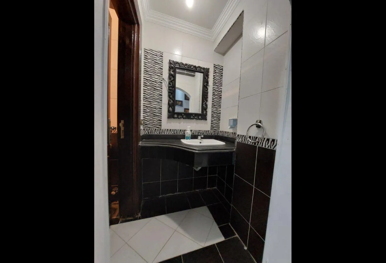 Gallery Image 21